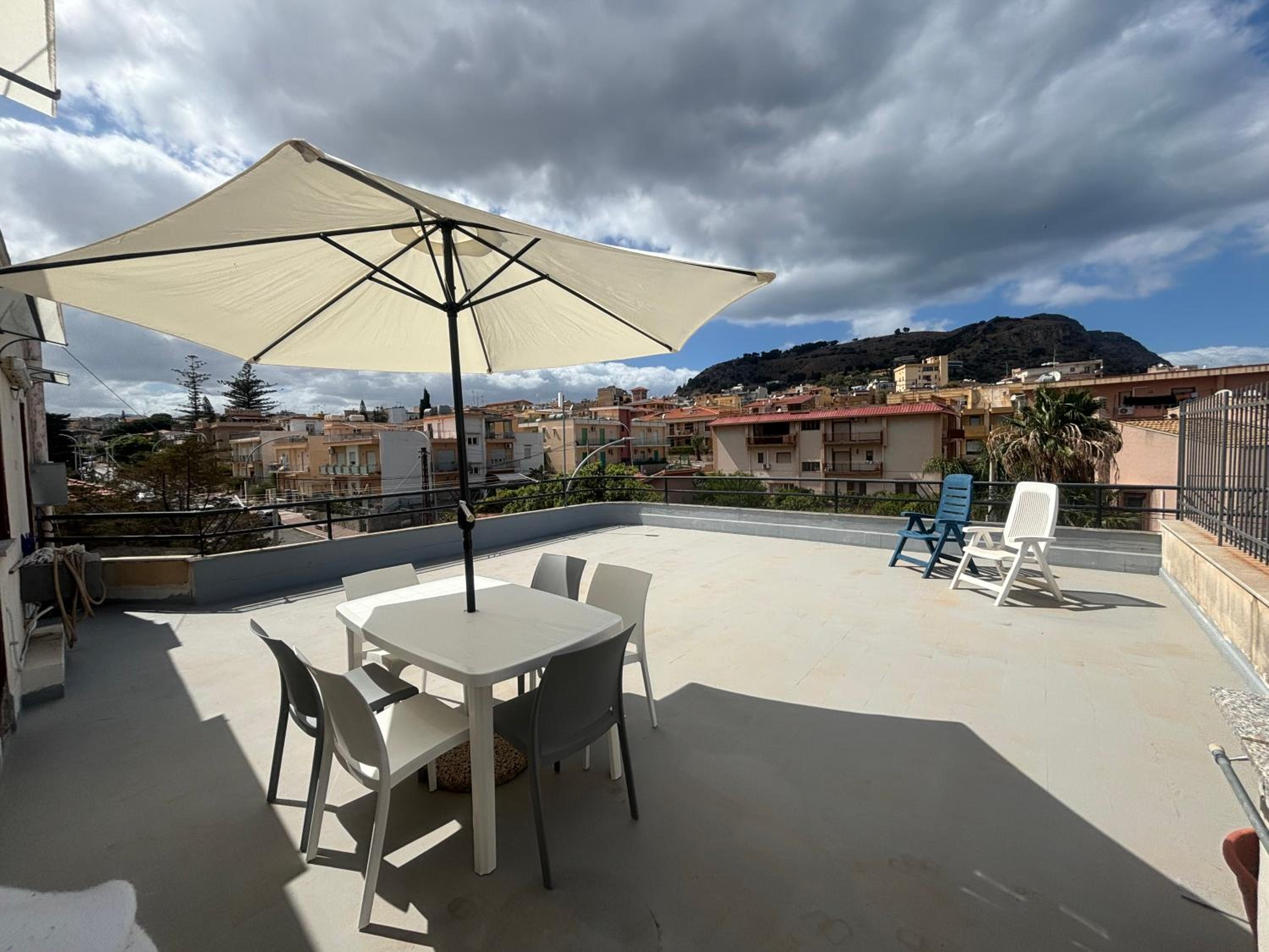 Studio Apartment with Sea View photo 2
