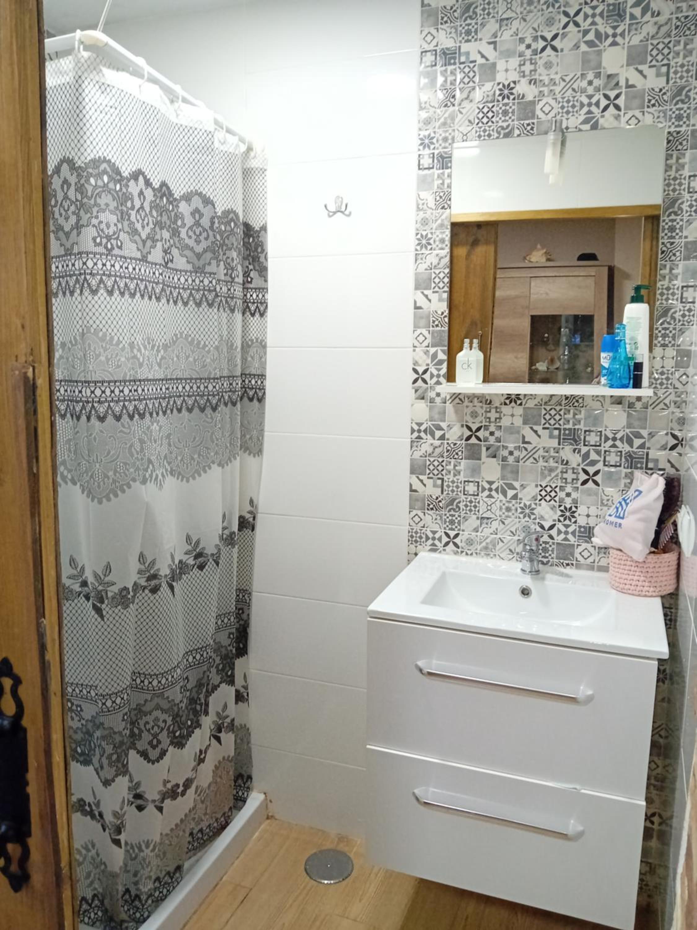 Two-Bedroom House photo 3