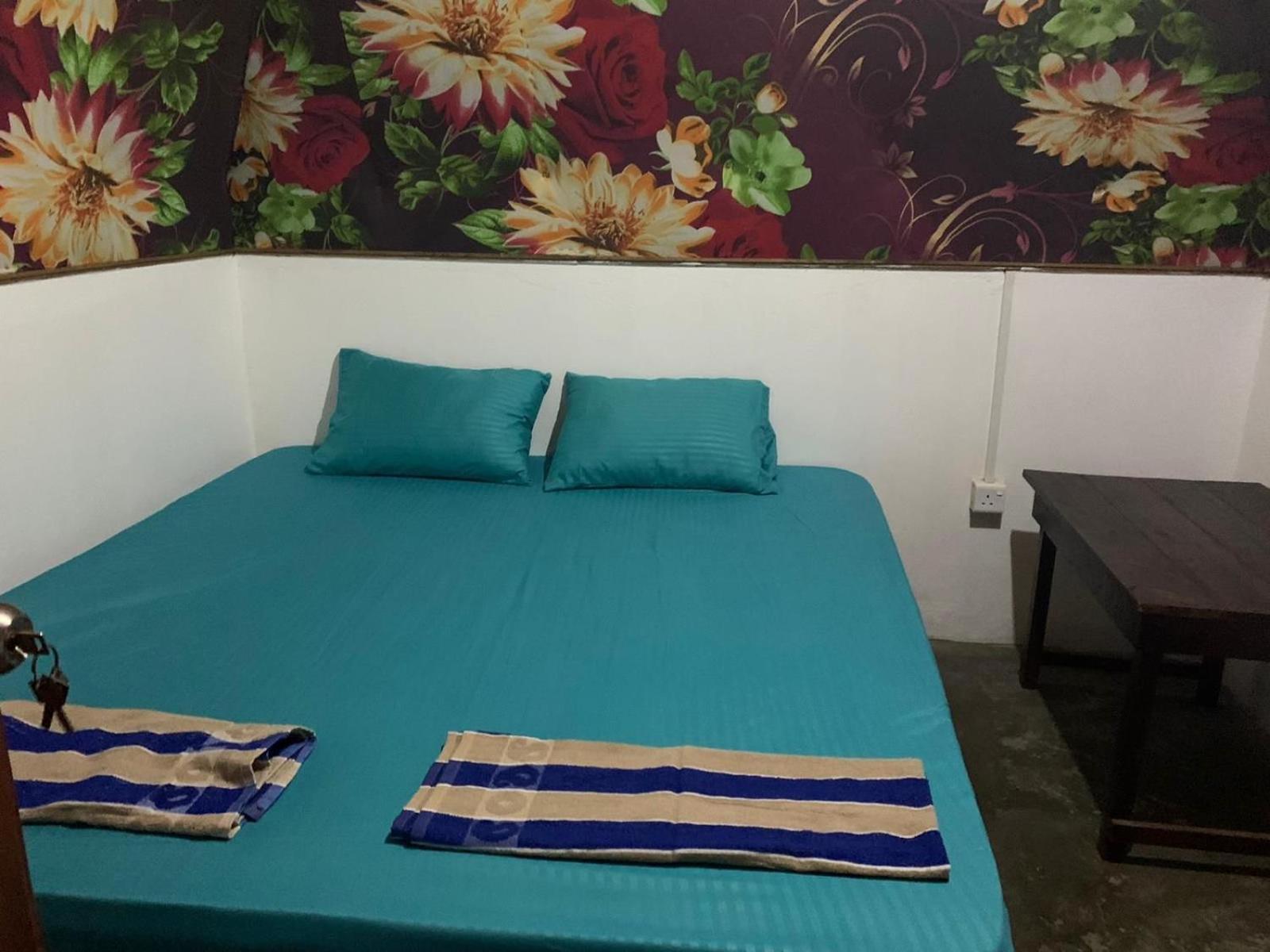 Double Room With Shared Bathroom photo 1