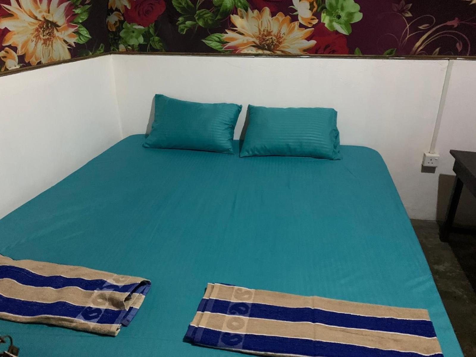 Double Room With Shared Bathroom photo 3