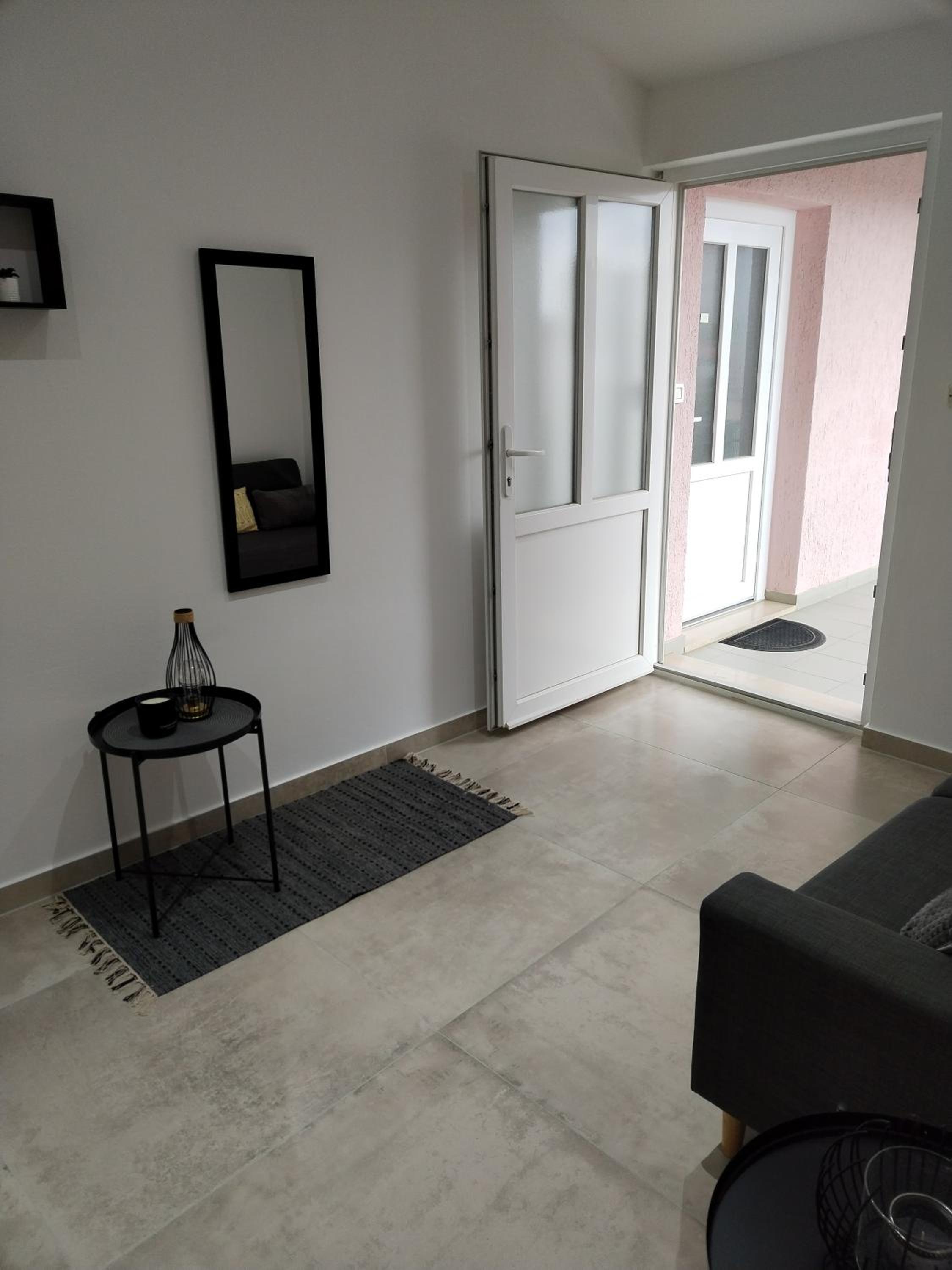 Two-Bedroom Apartment - Photo 15