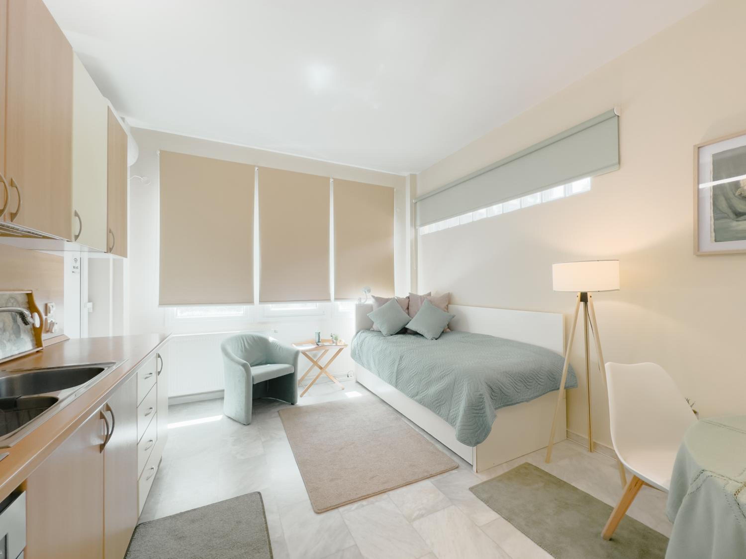 One-Bedroom Apartment