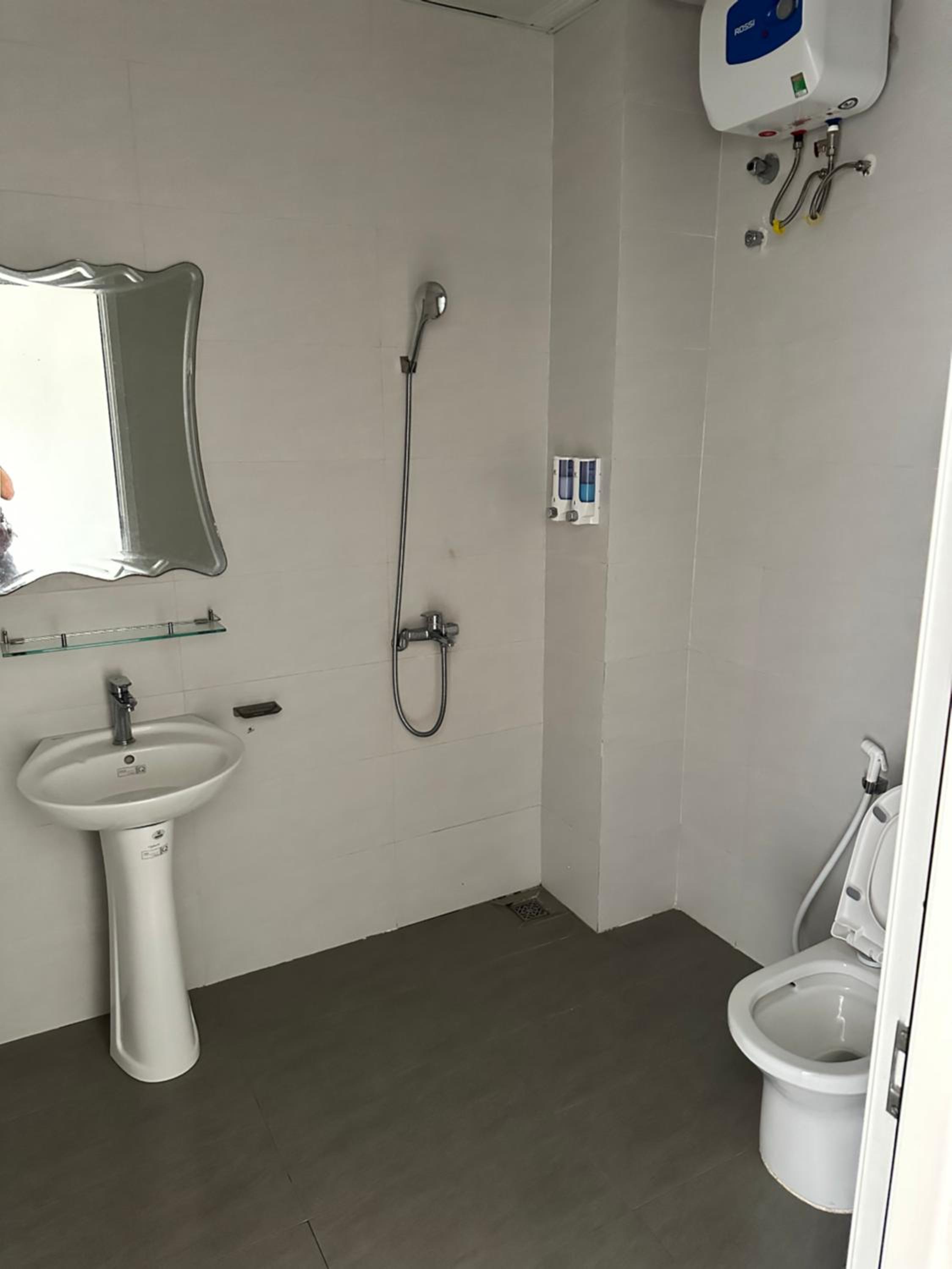 Standard Twin Room With Mountain View photo 2