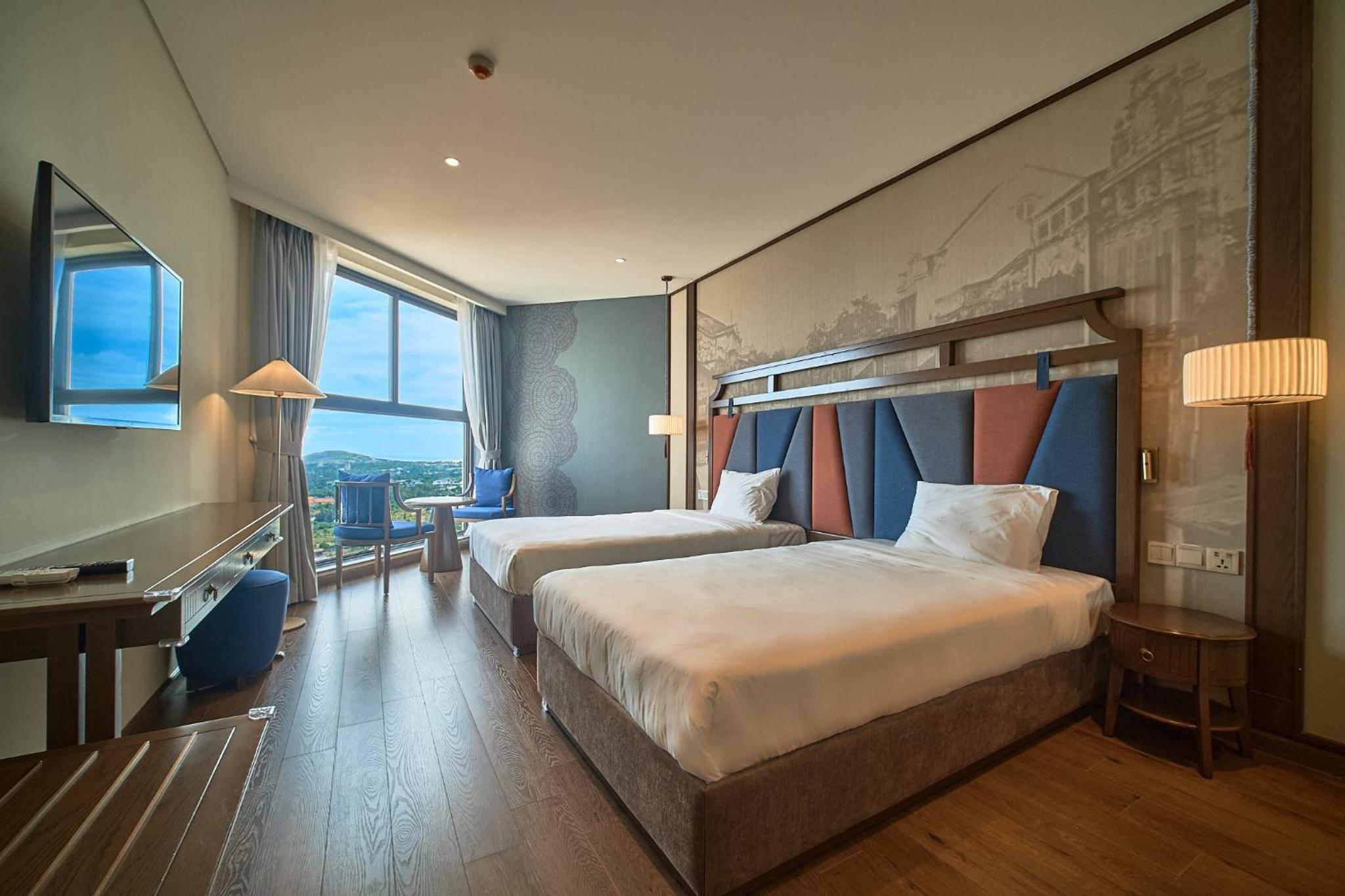 Deluxe Double Room - Photo 12