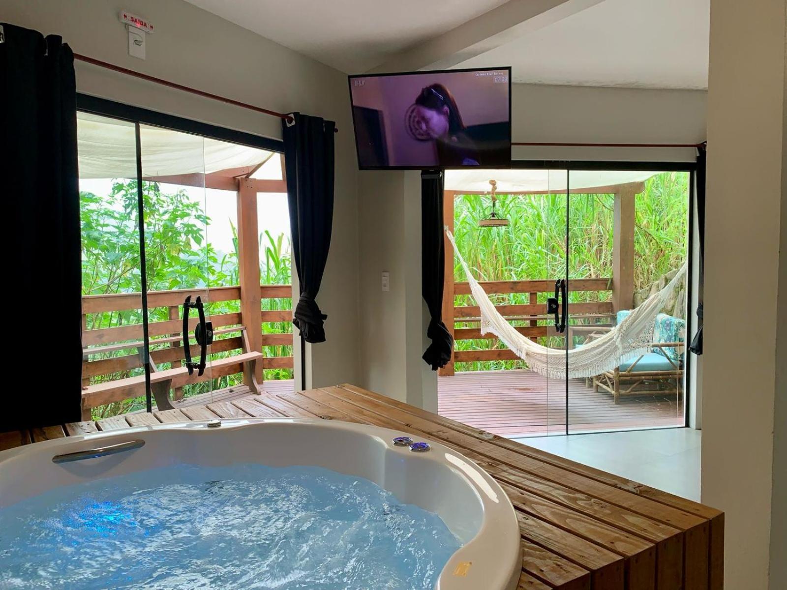 Deluxe Suite with Spa Bath photo 1
