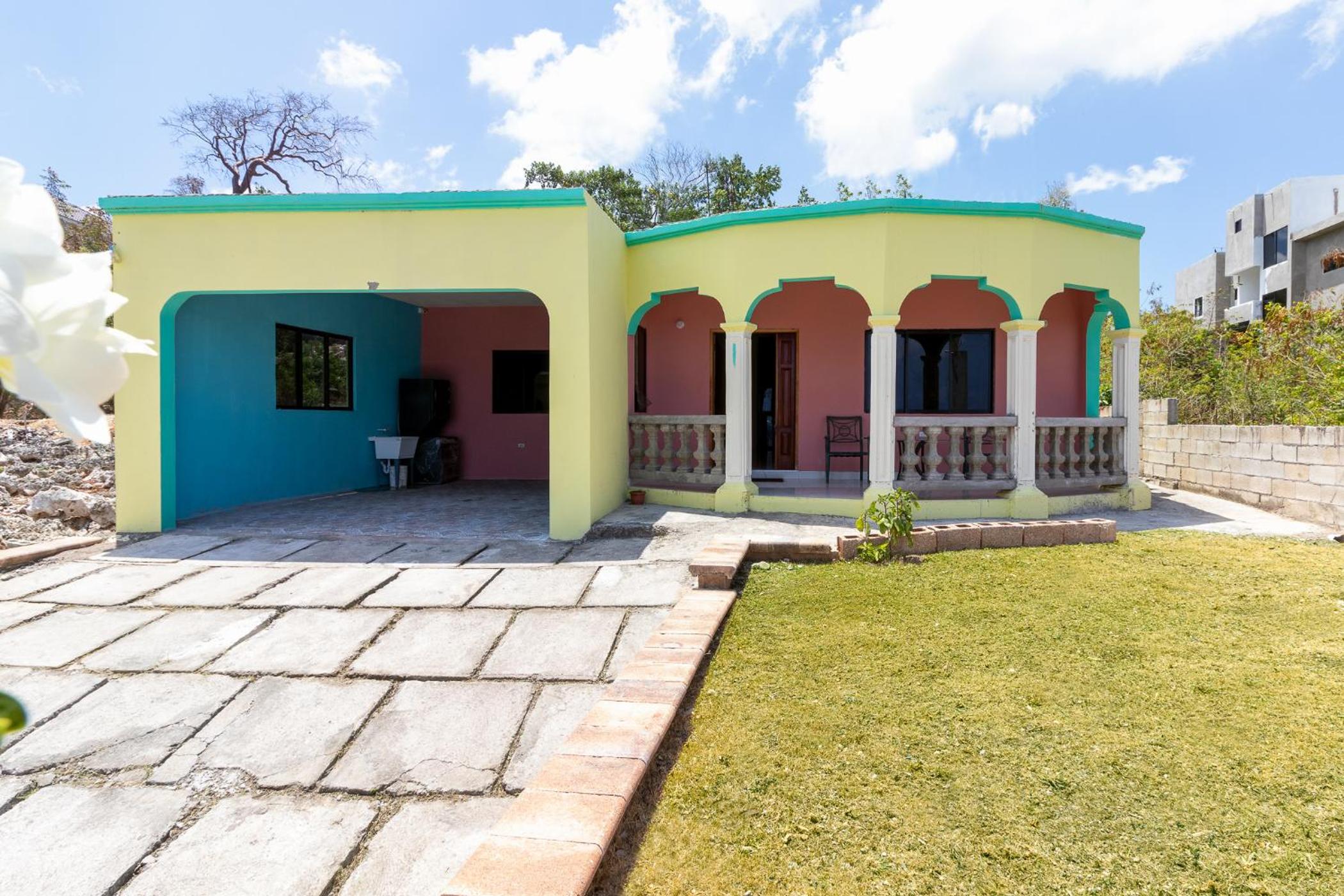 Three-Bedroom House photo 2