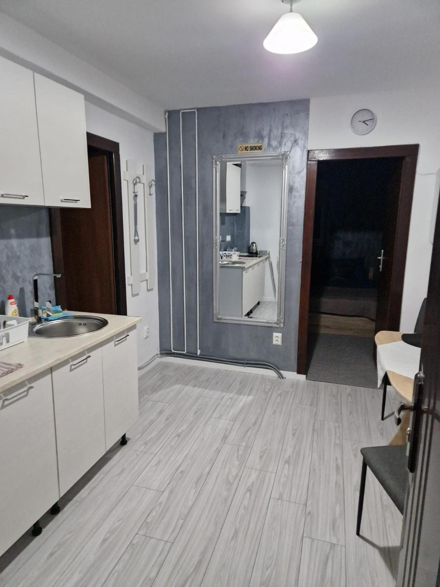 Apartment - Photo 3