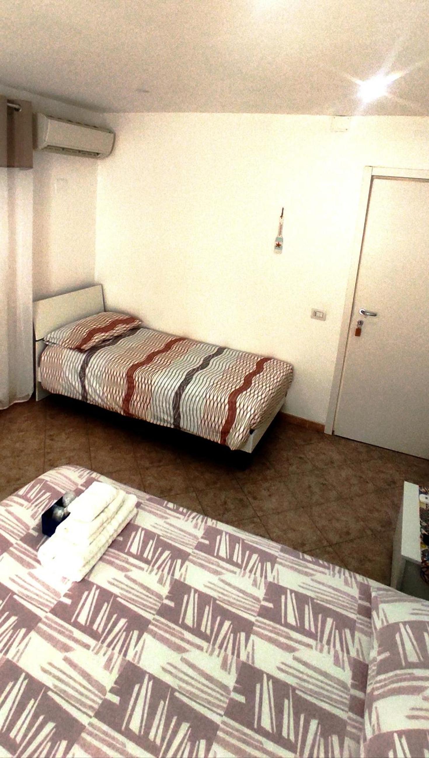 Double or Twin Room with Private Bathroom