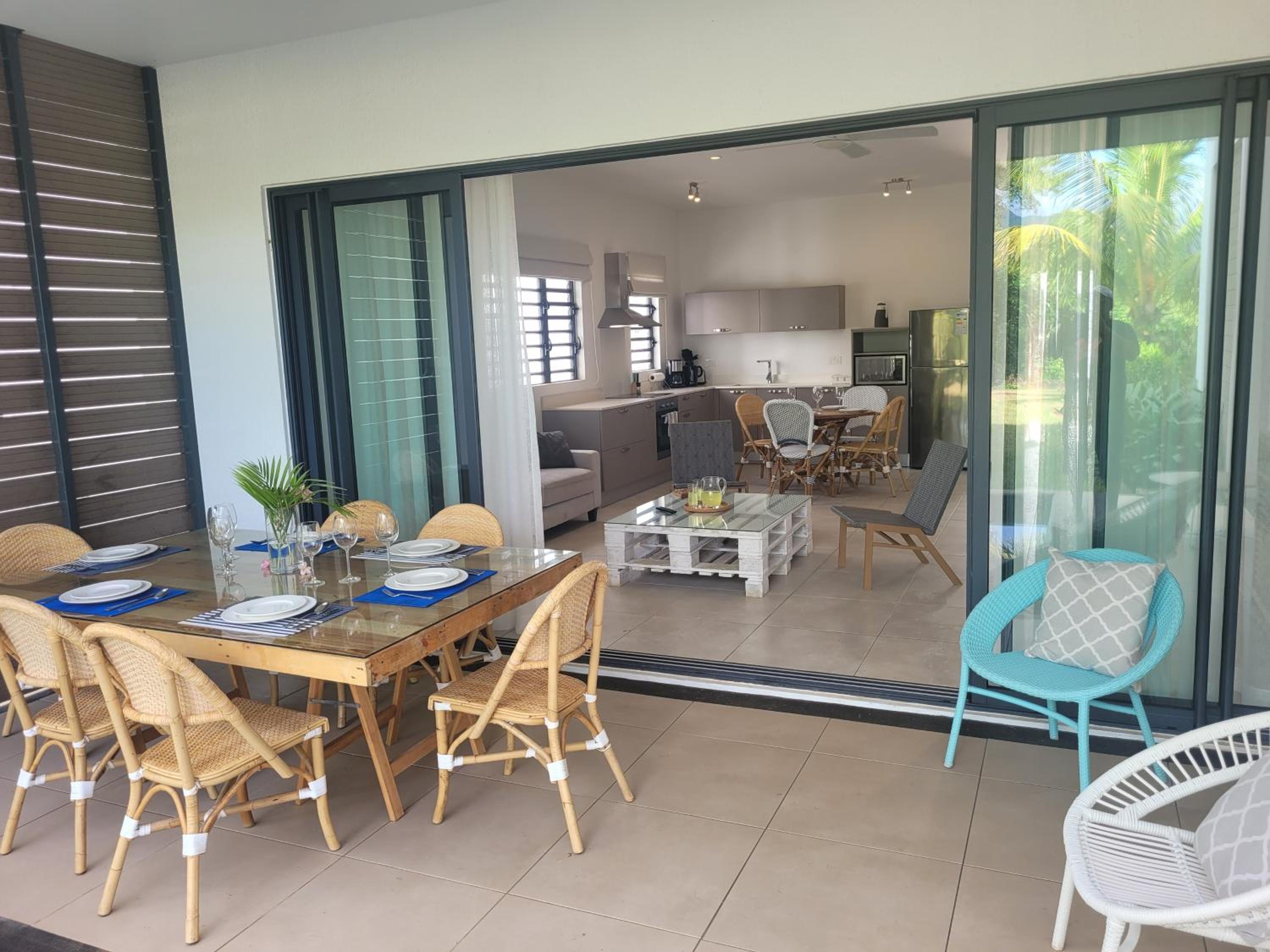 Three-Bedroom Villa photo 1