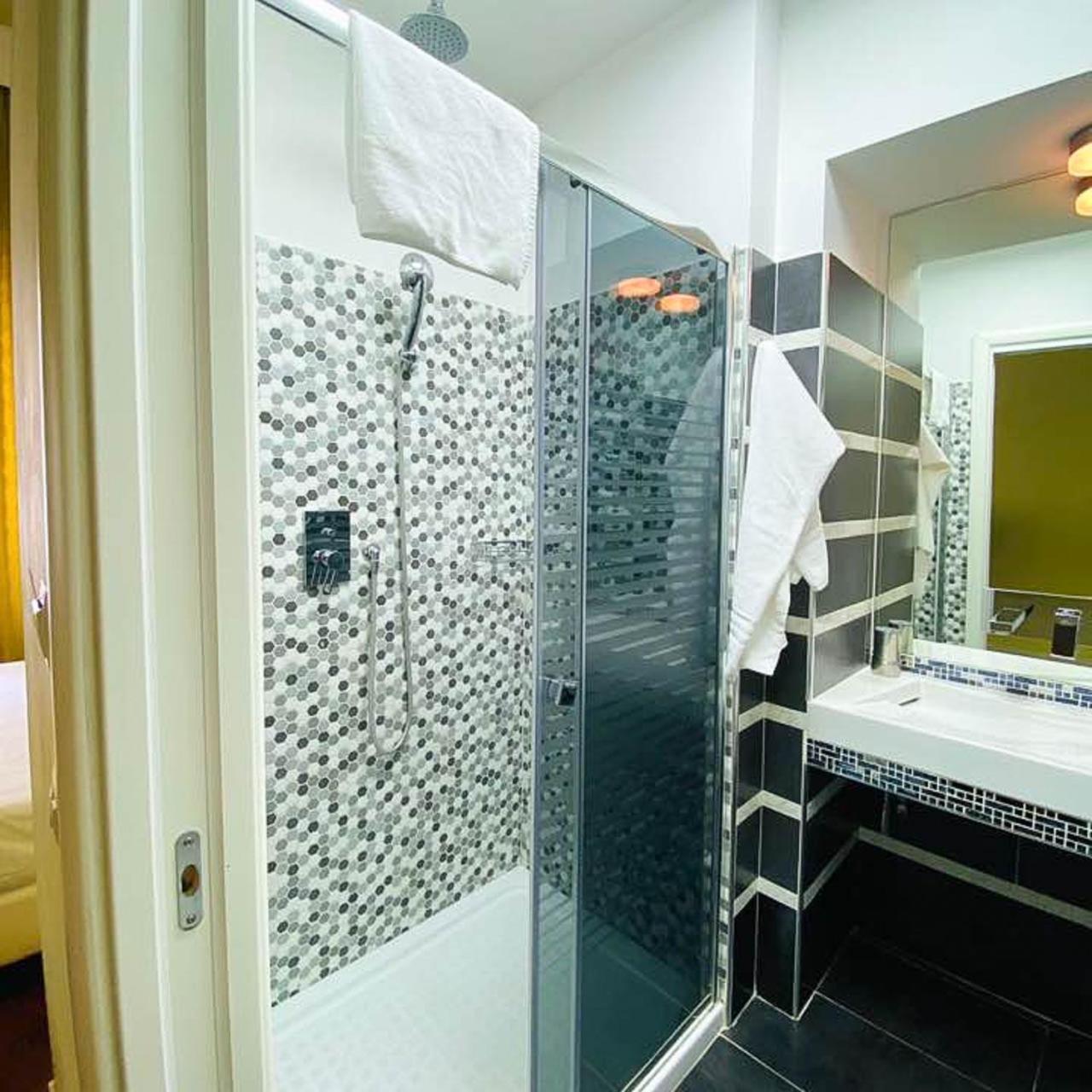 Superior Single Room photo 3