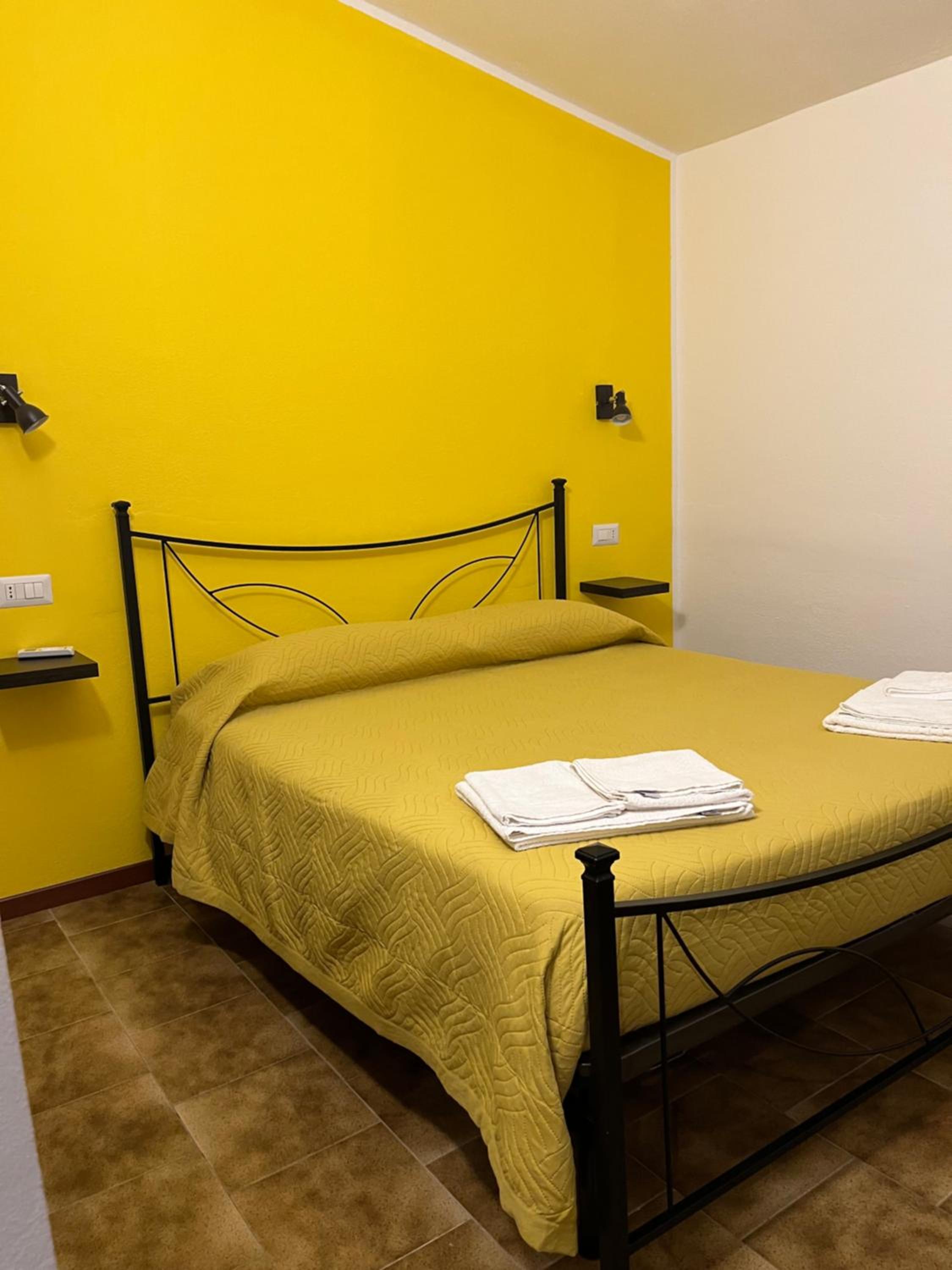 Double Room with Private Bathroom photo 1