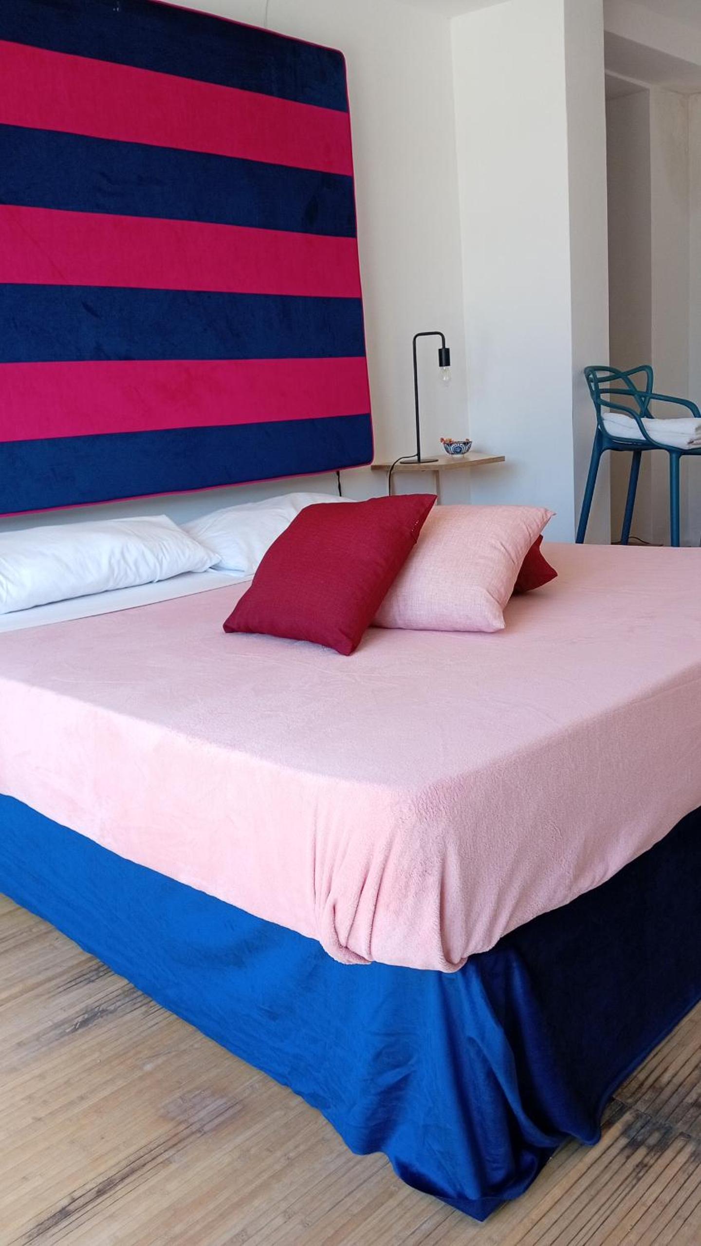 Quadruple Room With Private Bathroom photo 2