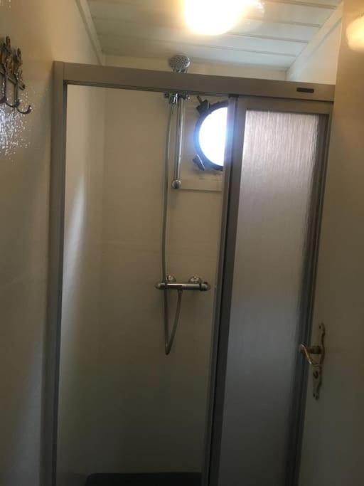 Mobile Home photo 2