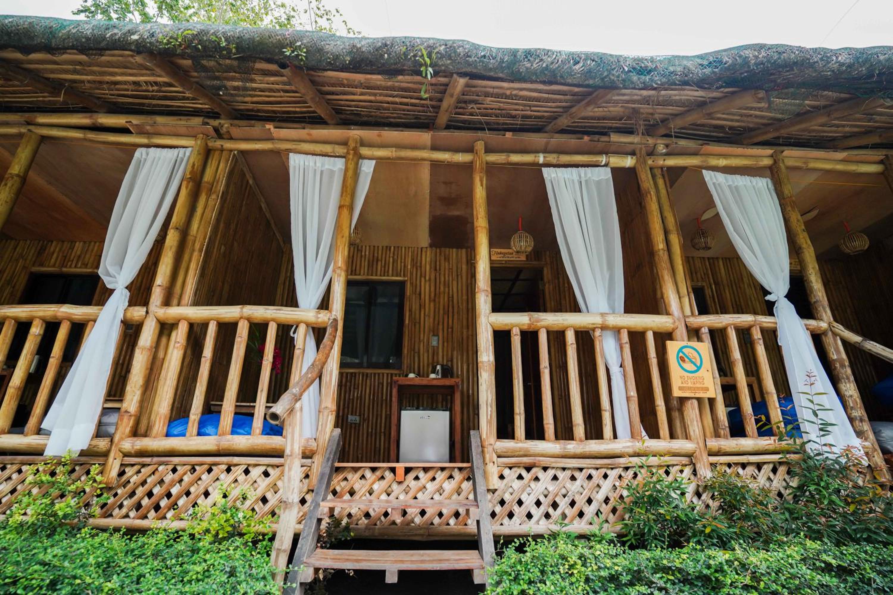 Standard Twin Room with Garden View - Photo 16