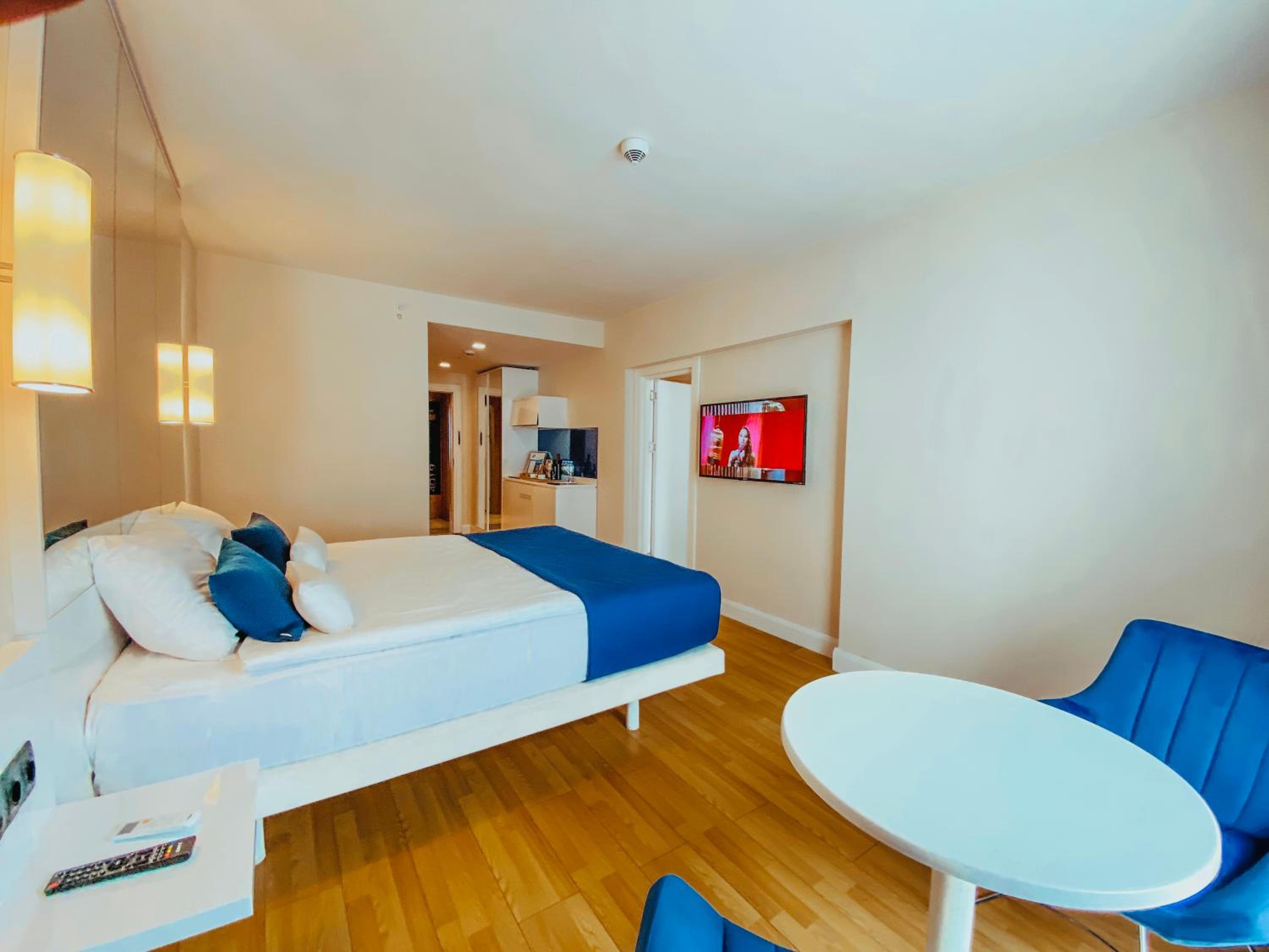 Family Room with Sea View photo 1