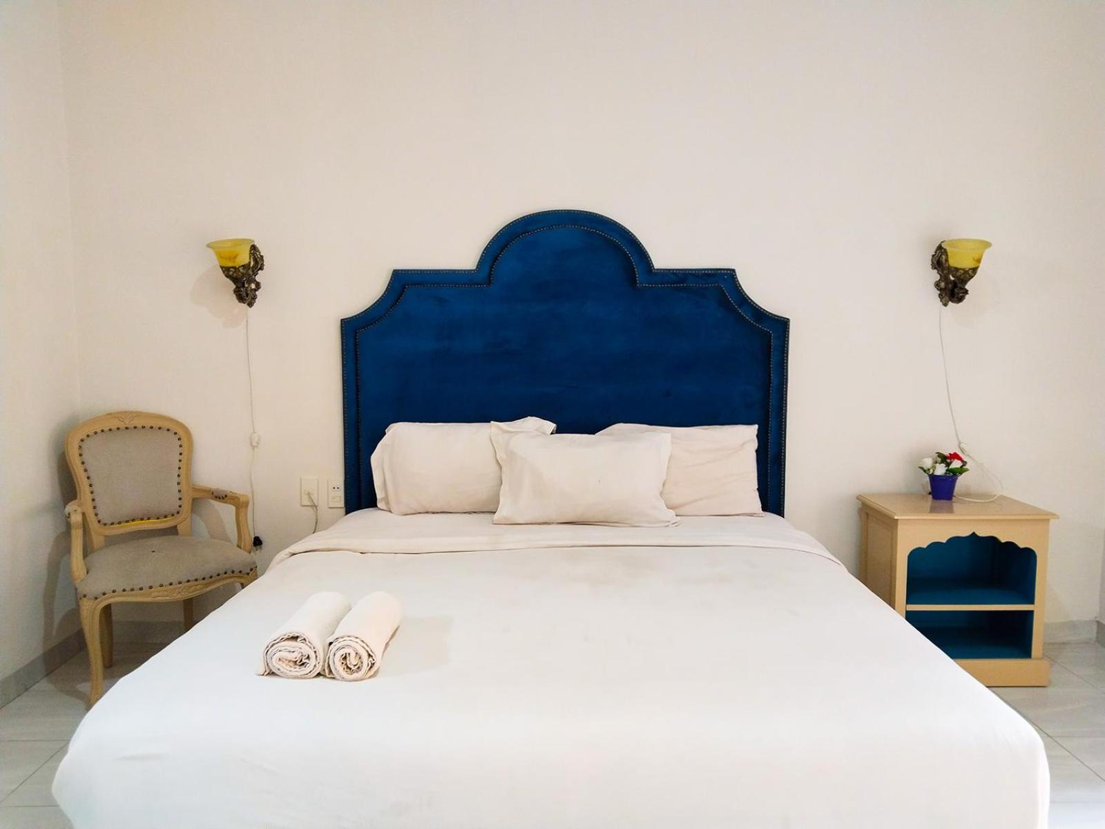 Deluxe Double Room - Photo 16