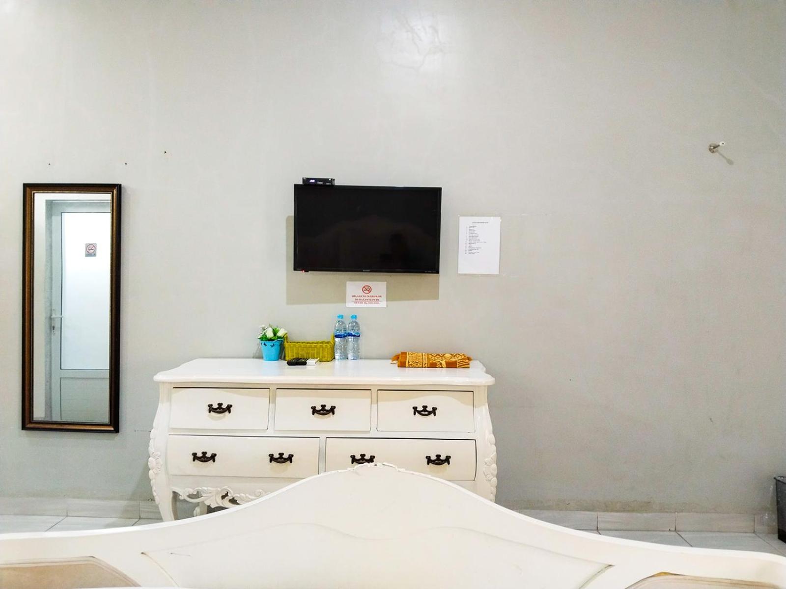 Deluxe Double Room - Photo 7