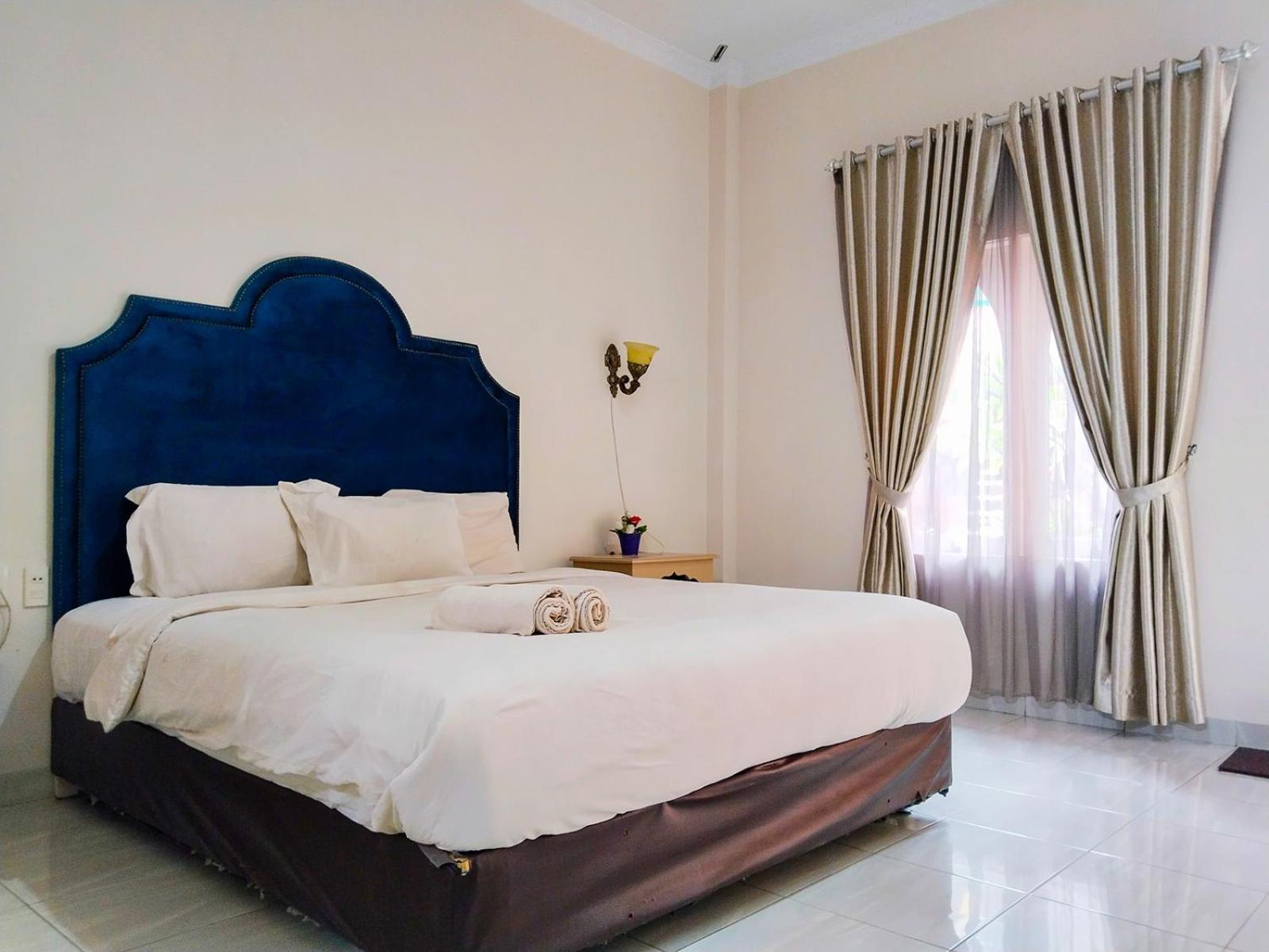 Deluxe Double Room - Photo 17