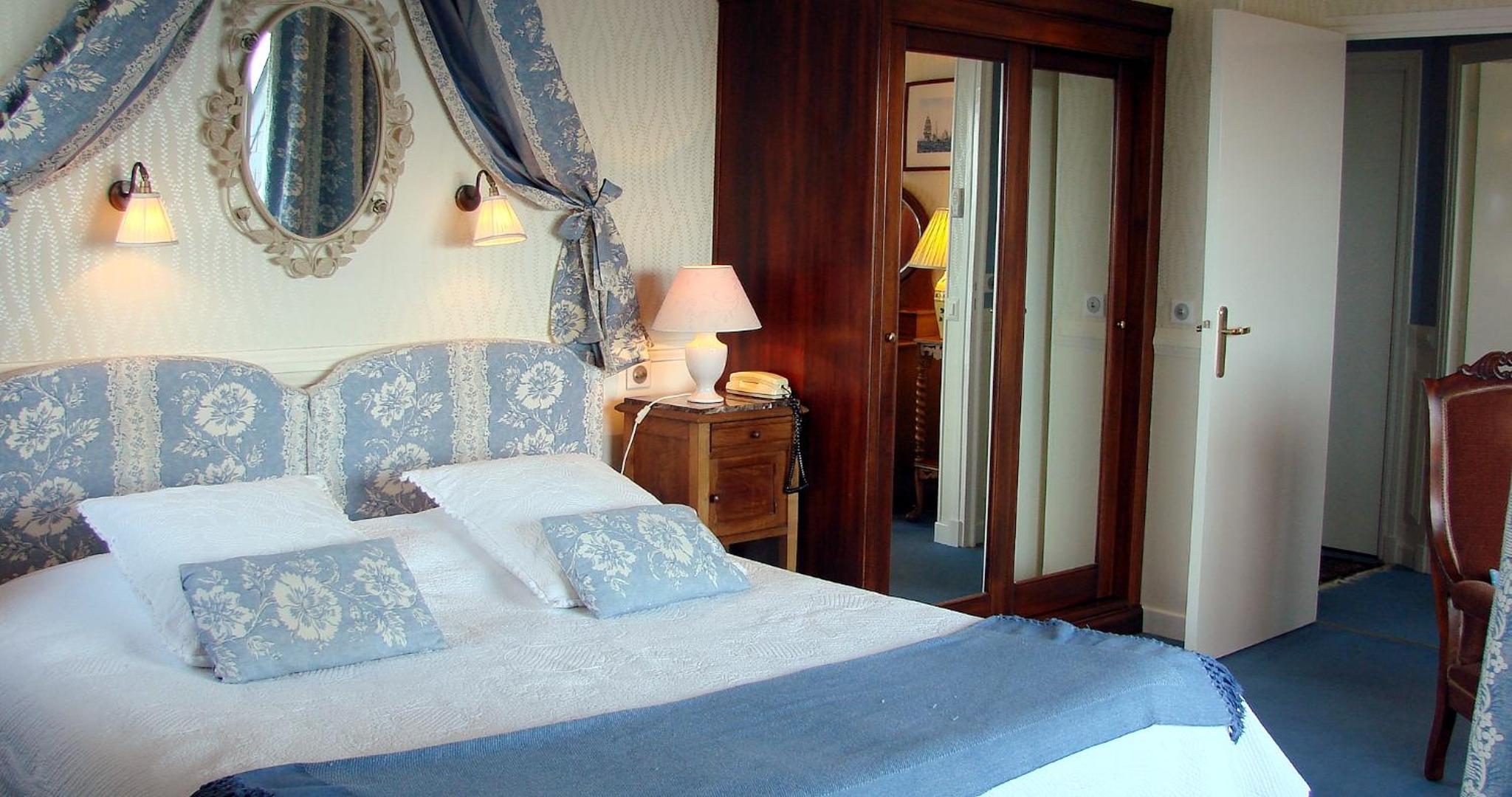 Suite with Sea View photo 2