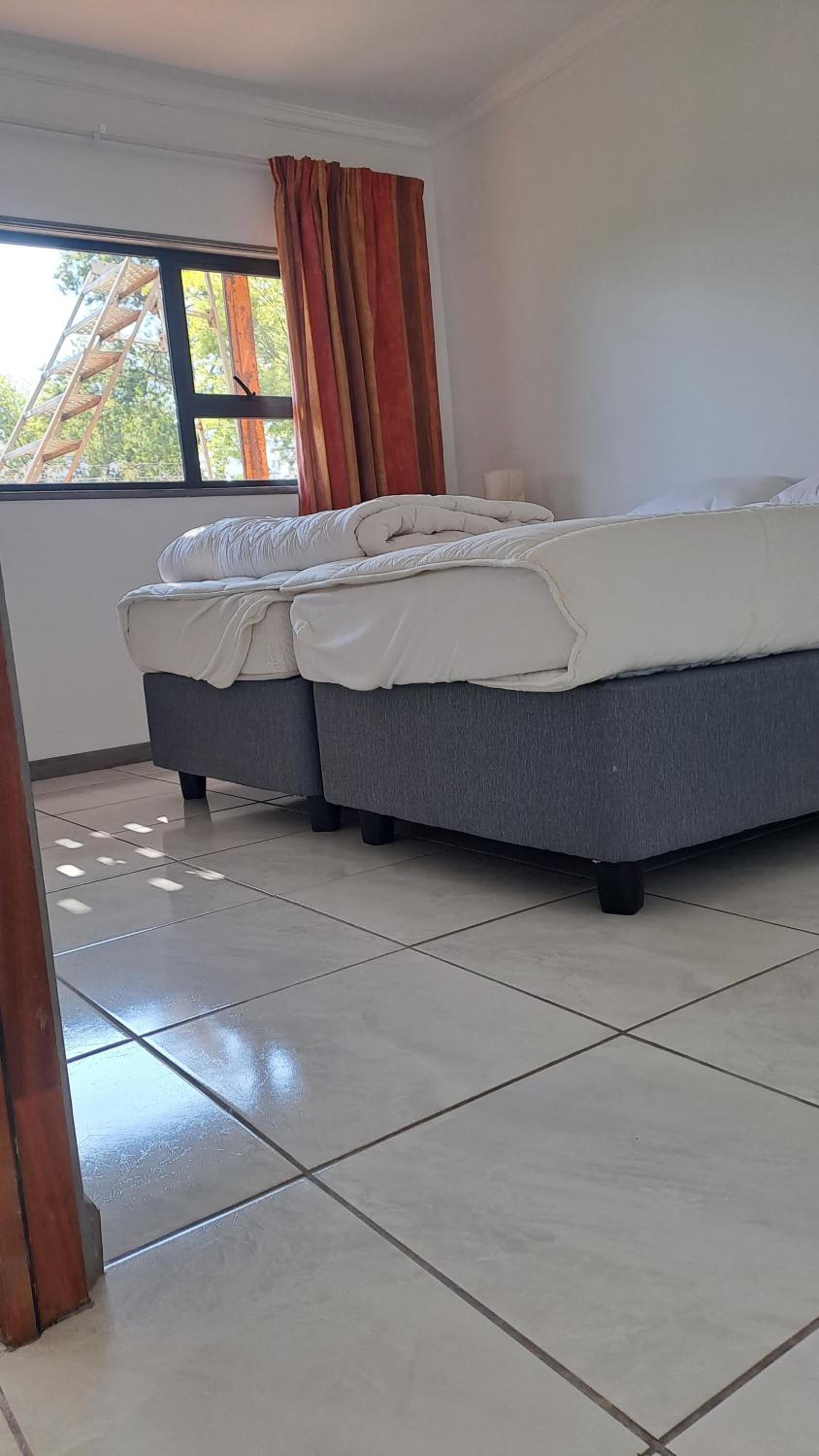 One-Bedroom House photo 3