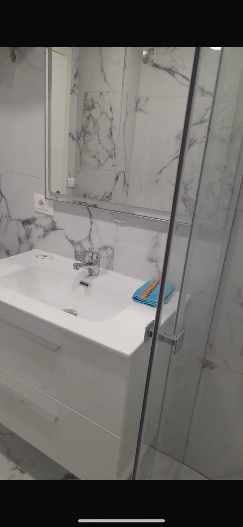 Apartment 131 - Photo 8