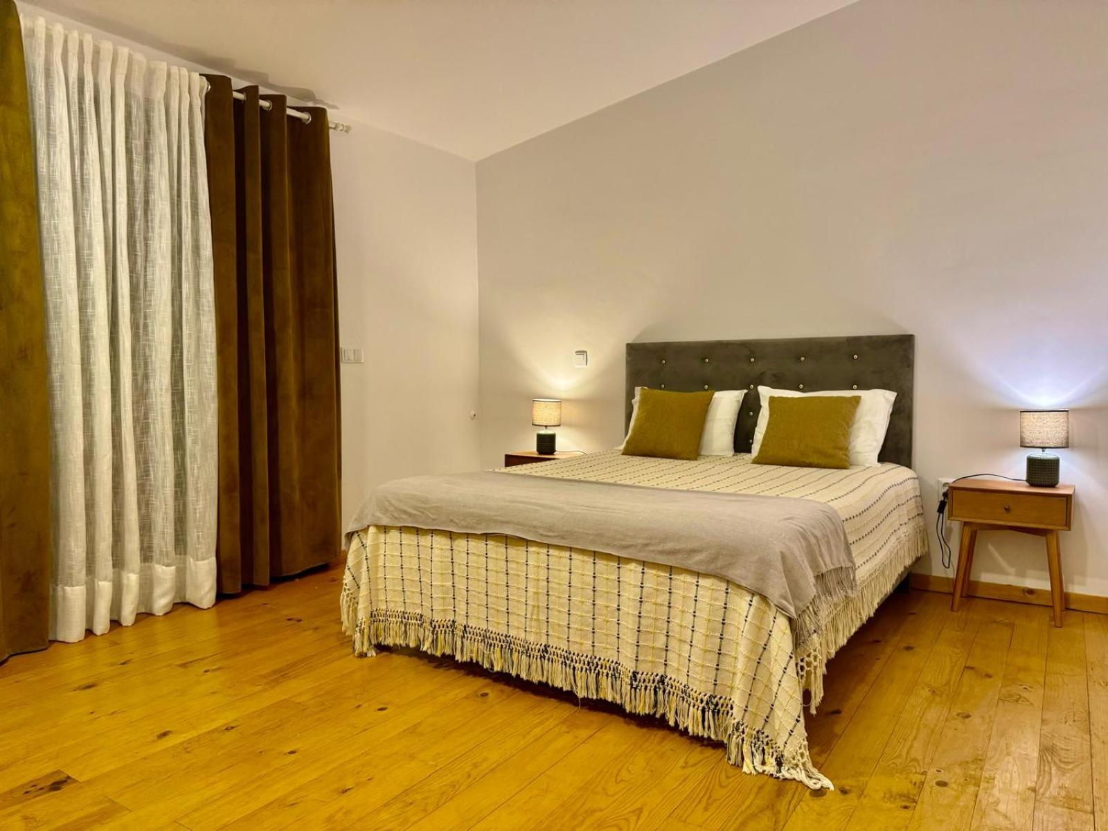Double Room - Photo 2