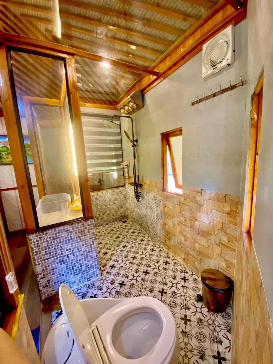 One-Bedroom Bungalow photo 2