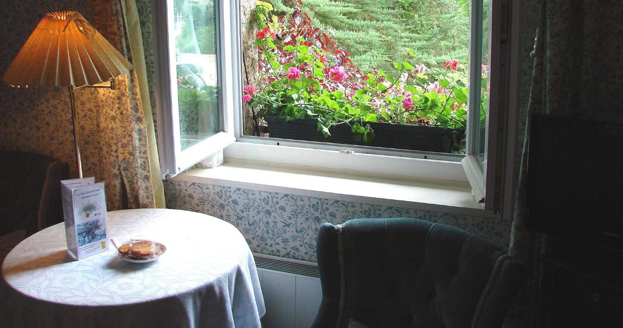 Suite with Garden View photo 2