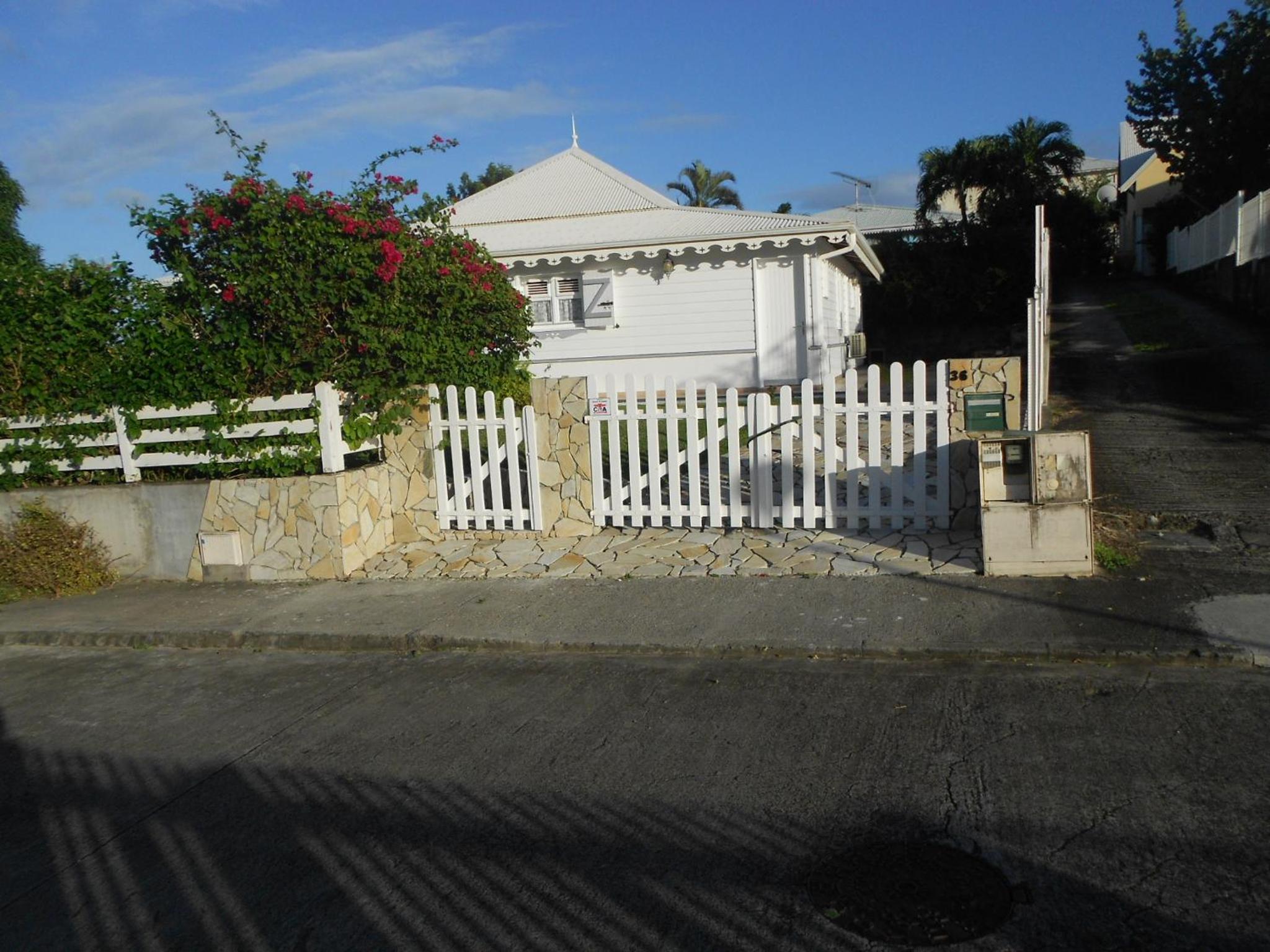 Villa photo 1