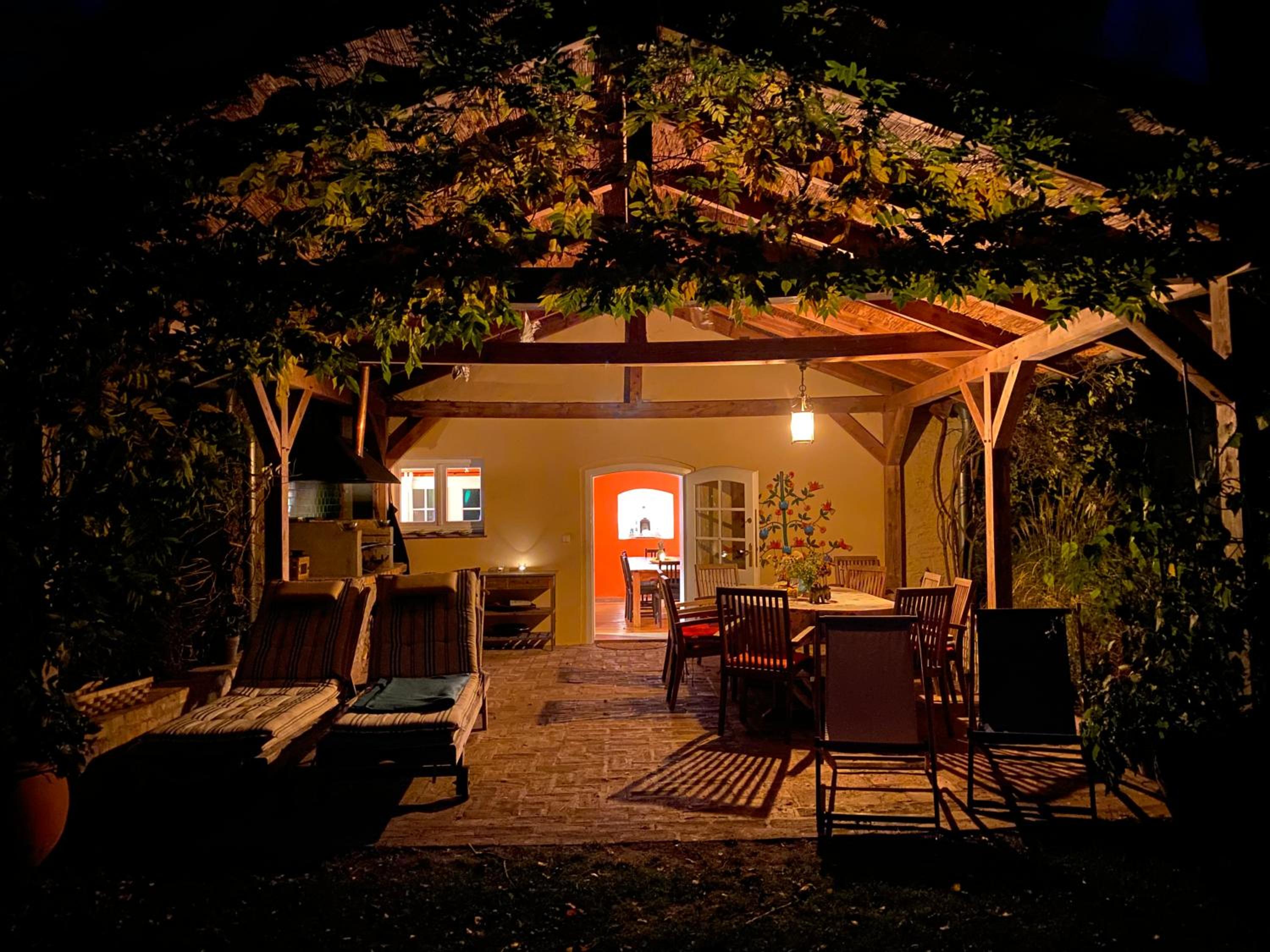 Four-Bedroom House photo 2