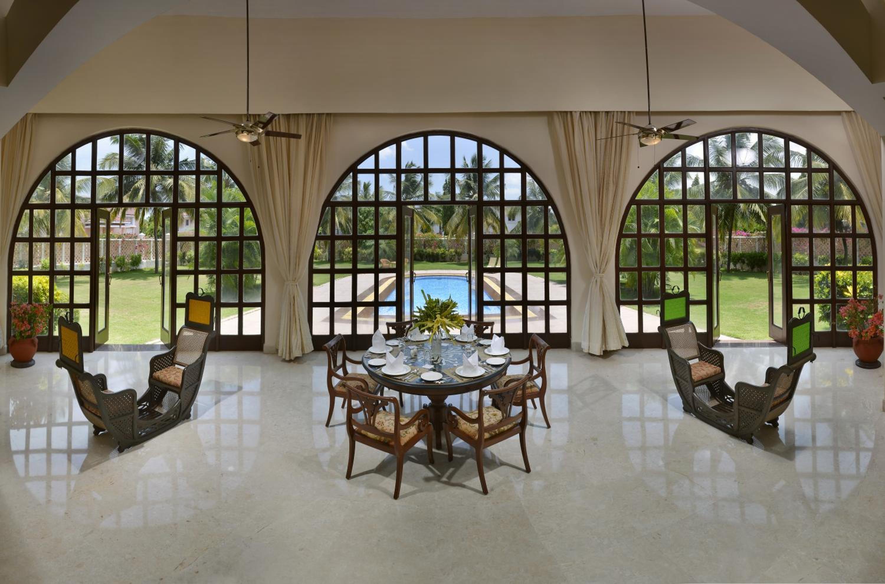 Three-Bedroom - 15% Discount on Food & Soft Beverages Three-Bedroom - 15% Discount on Food & Soft Beverages