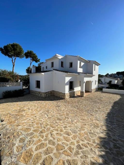 Villa with Private Pool photo 3