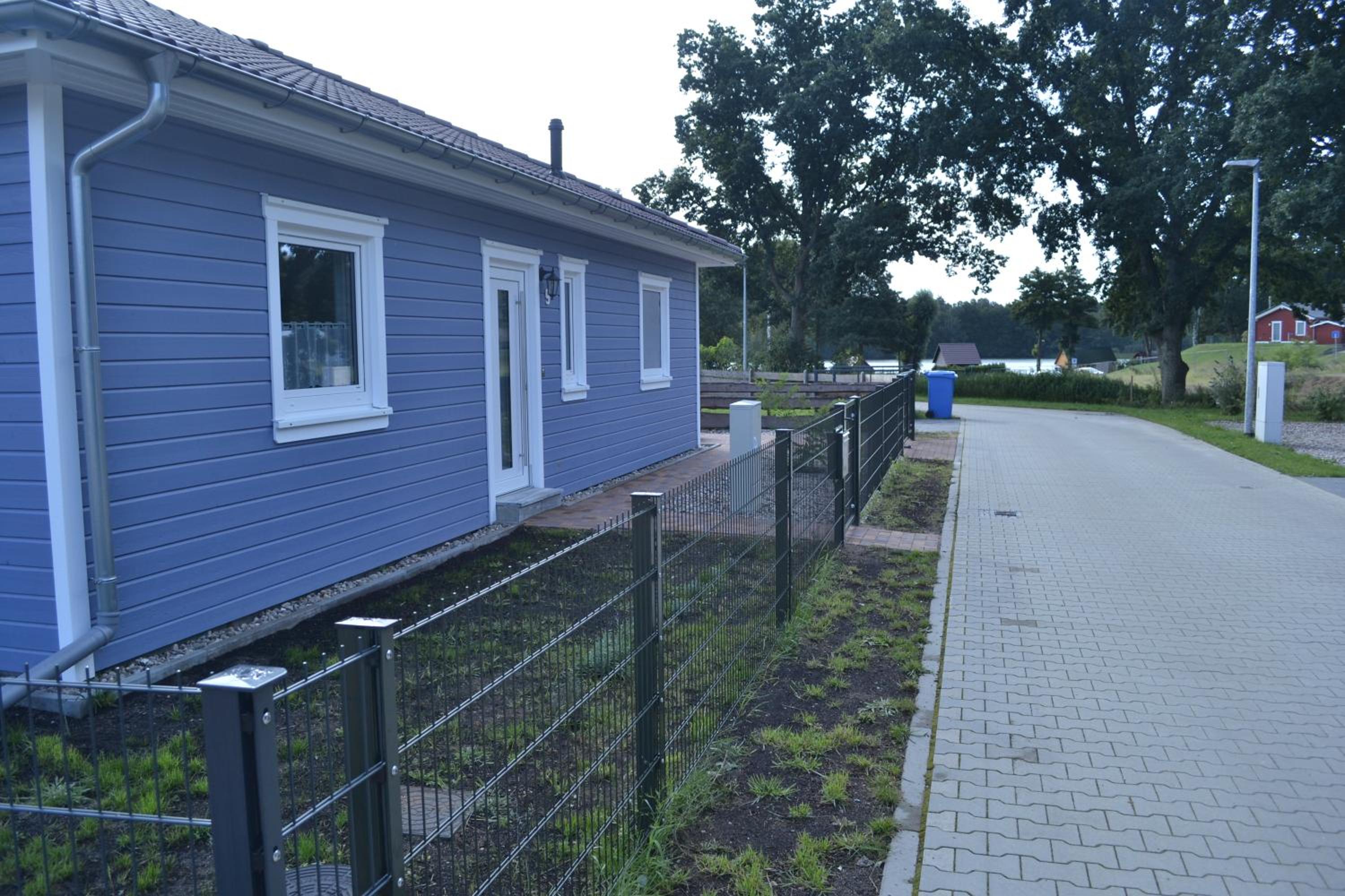 Two-Bedroom House photo 2