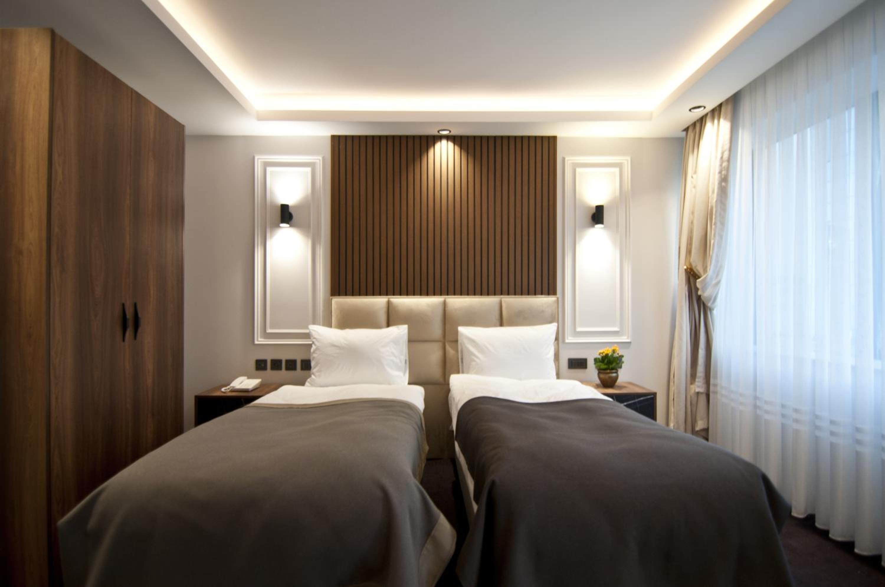 Deluxe Twin Room photo 1