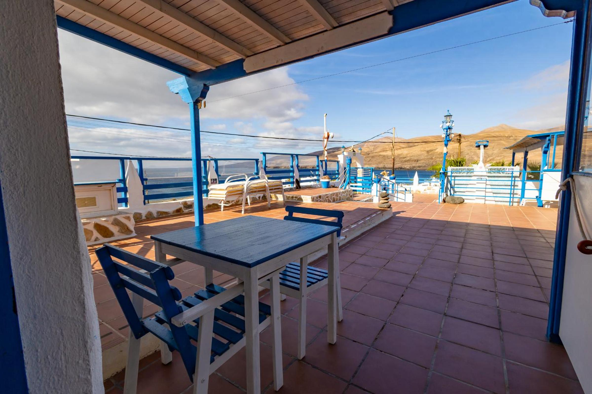 One-Bedroom Apartment with Sea View (2 Adults) photo 3