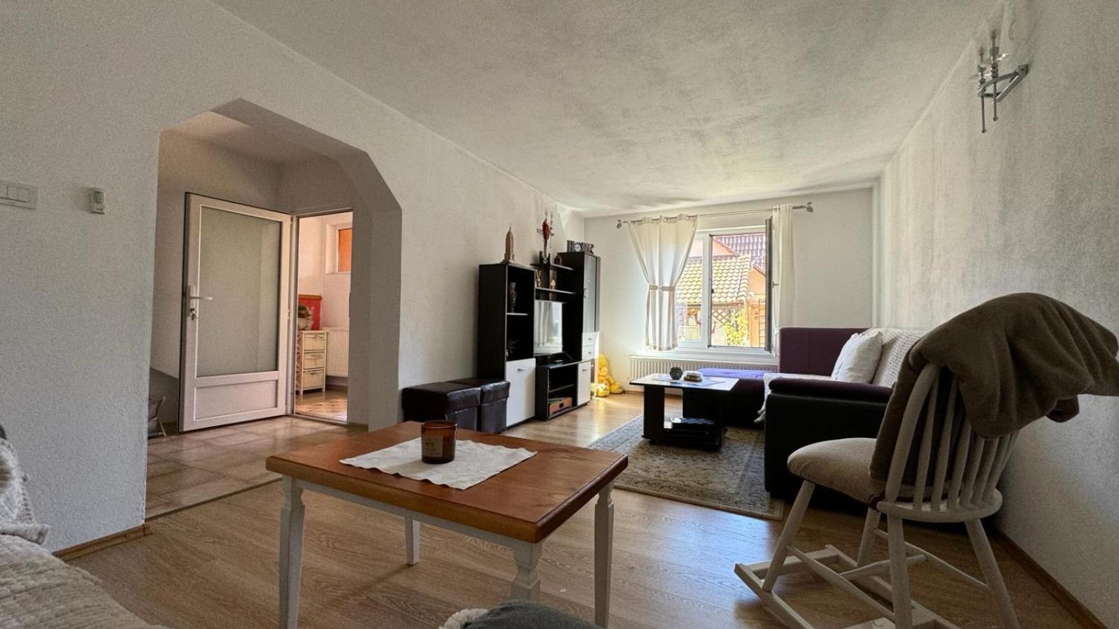 Three-Bedroom Apartment - Photo 3