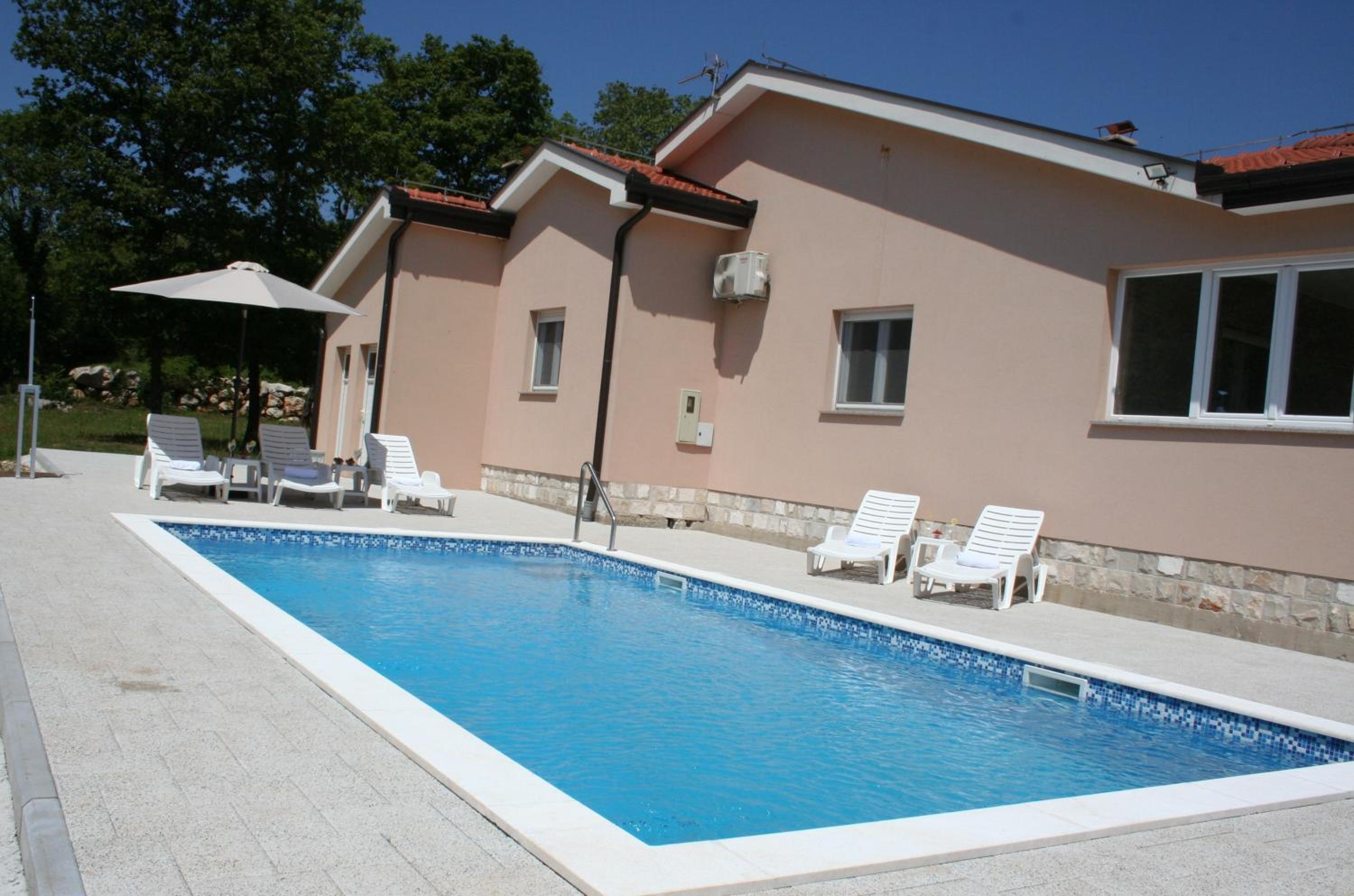 Superior Villa photo 1