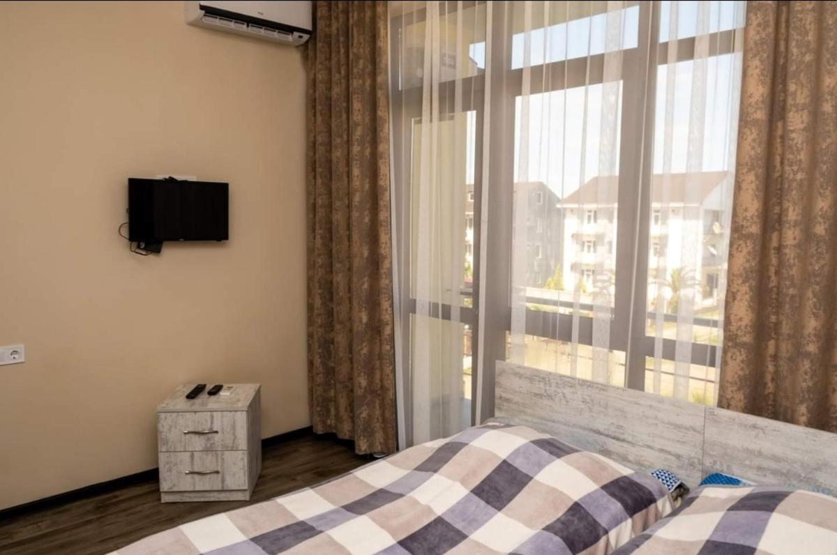 Double Room With Private Bathroom photo 2