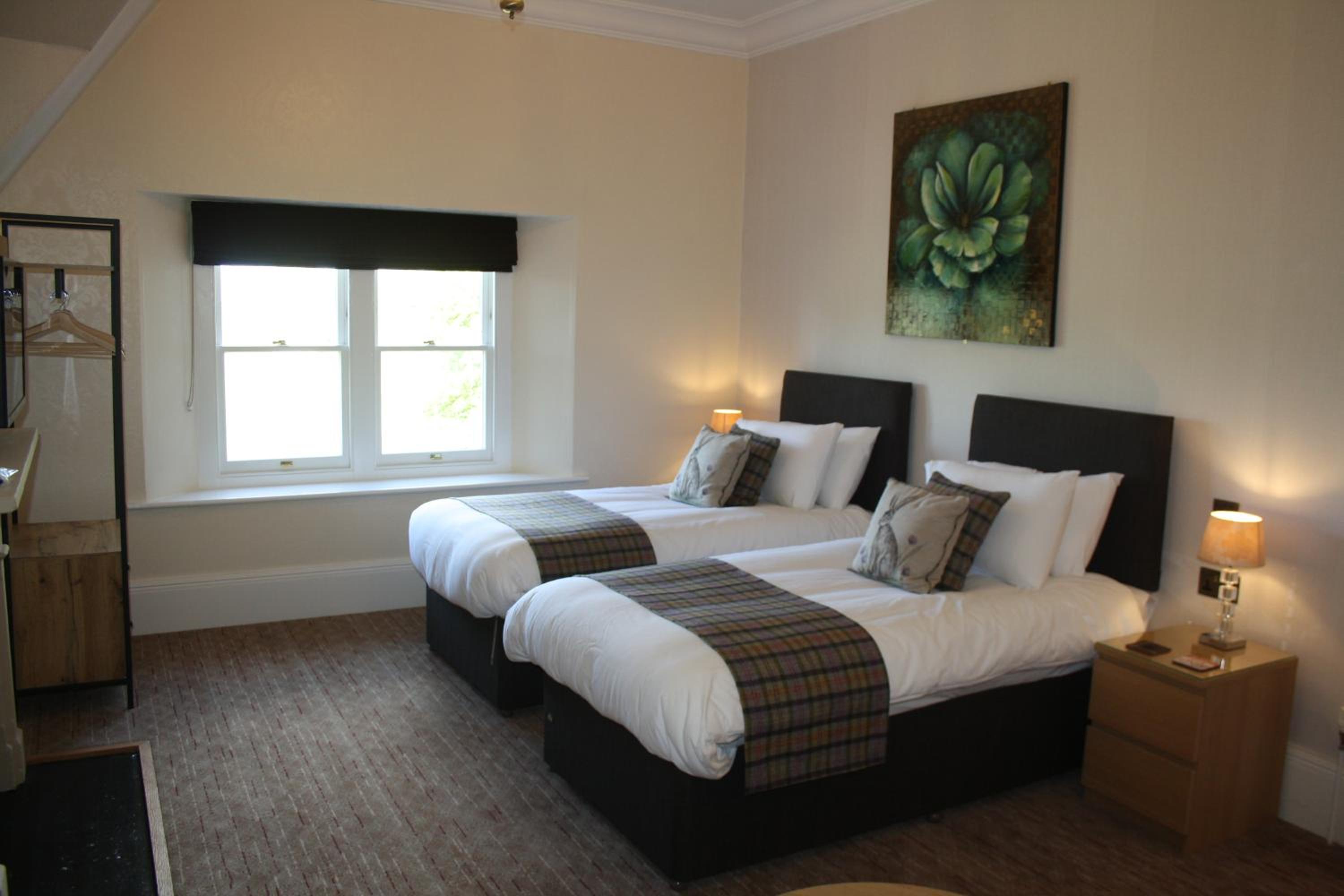Superior Twin Room with Garden View