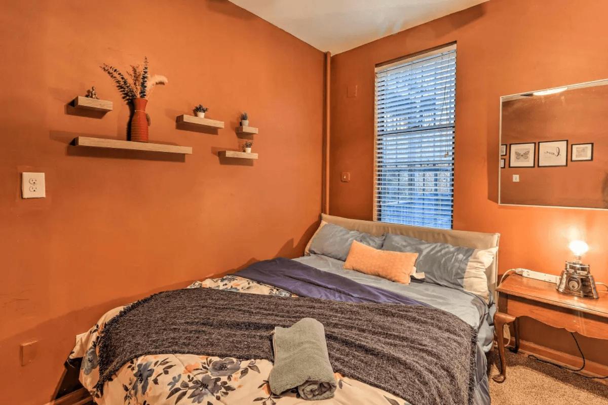 One-Bedroom House - Photo 12