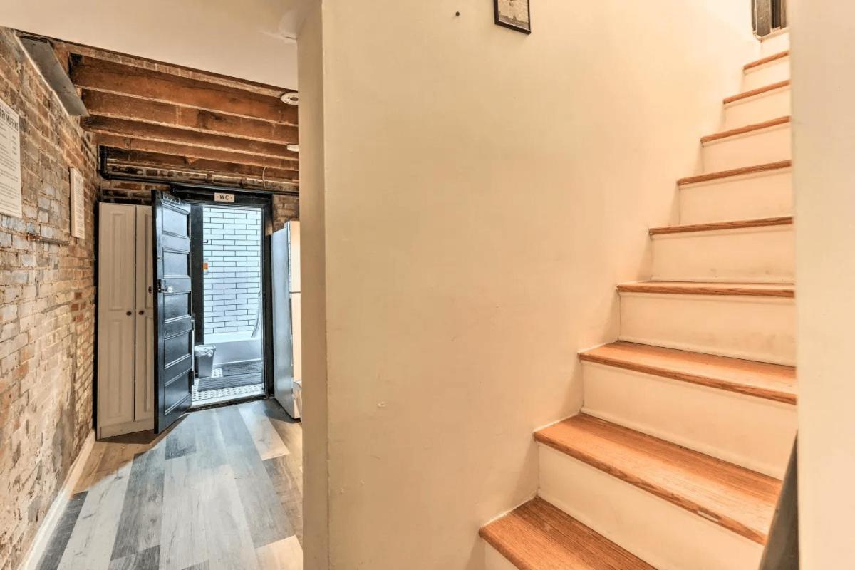 One-Bedroom House - Photo 13