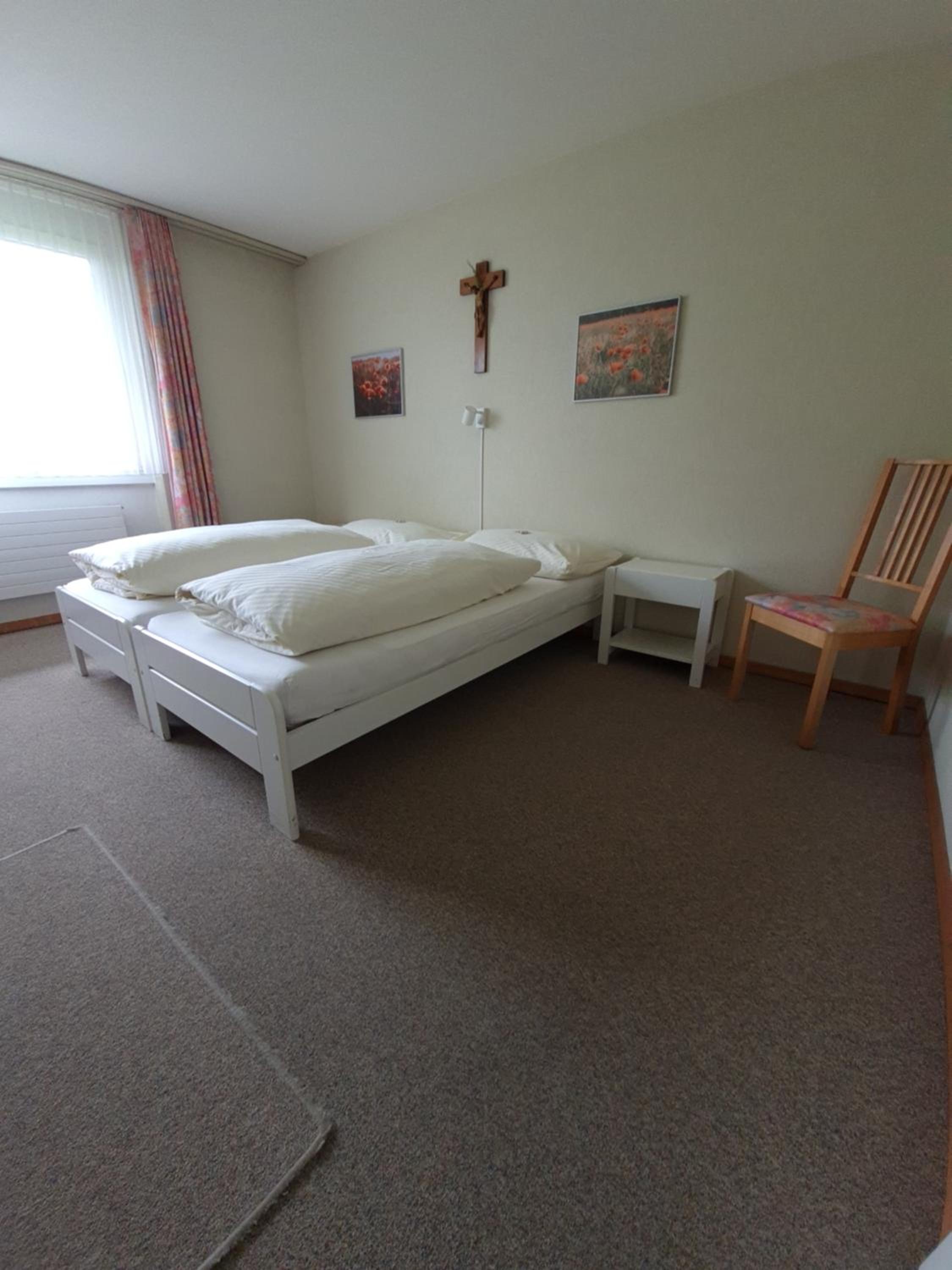 Double Room with Shared Bathroom photo 2