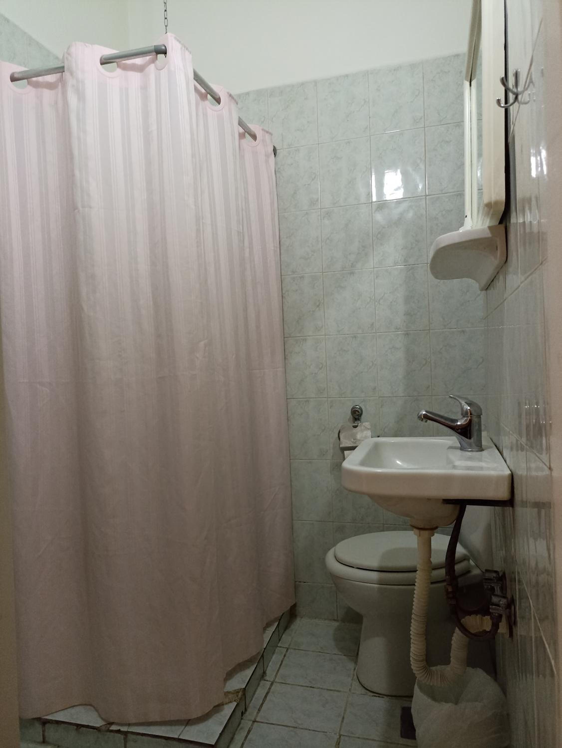 Twin Room with Private External Bathroom photo 2