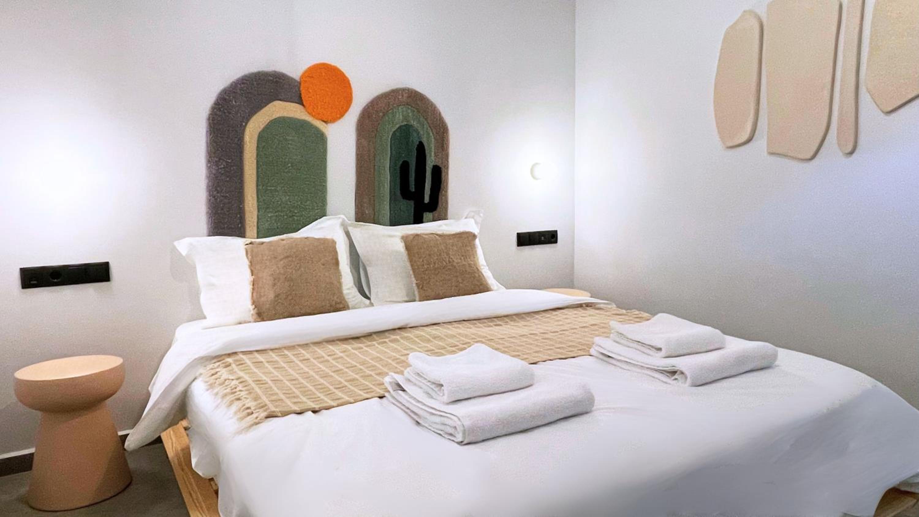 Two-Bedroom Apartment with Sea View photo 2