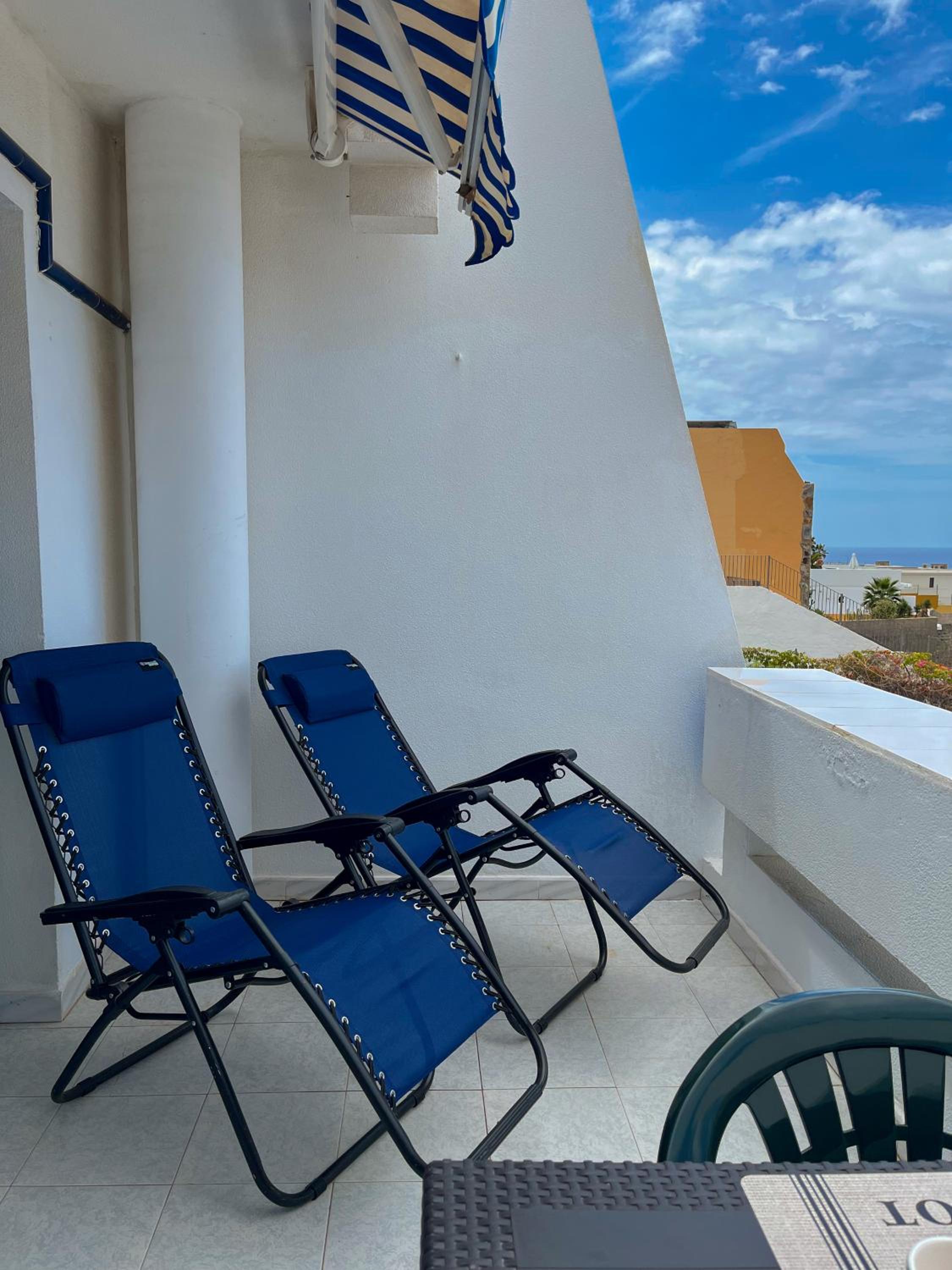 Apartment with Sea View photo 3
