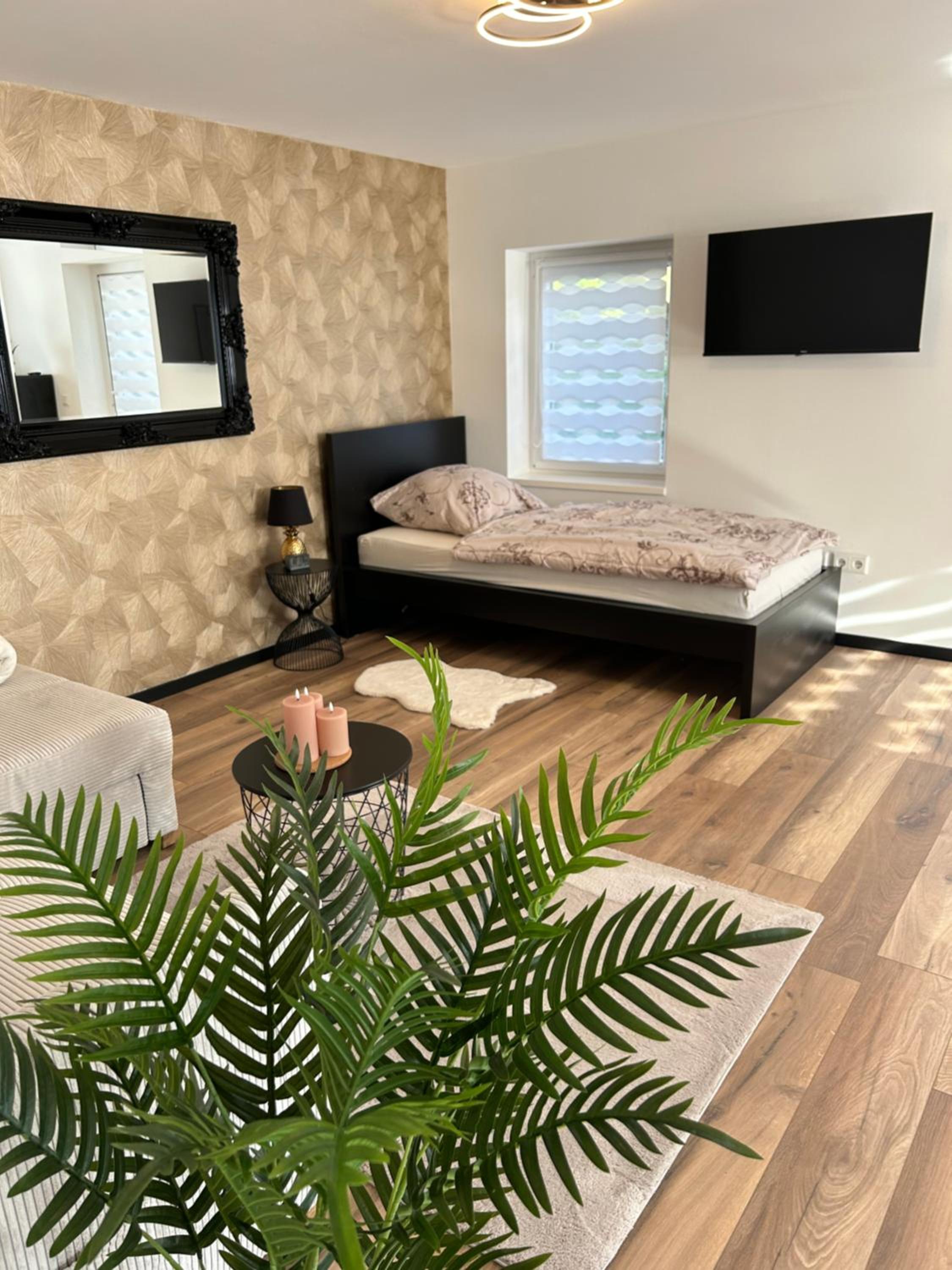 Apartment photo 2