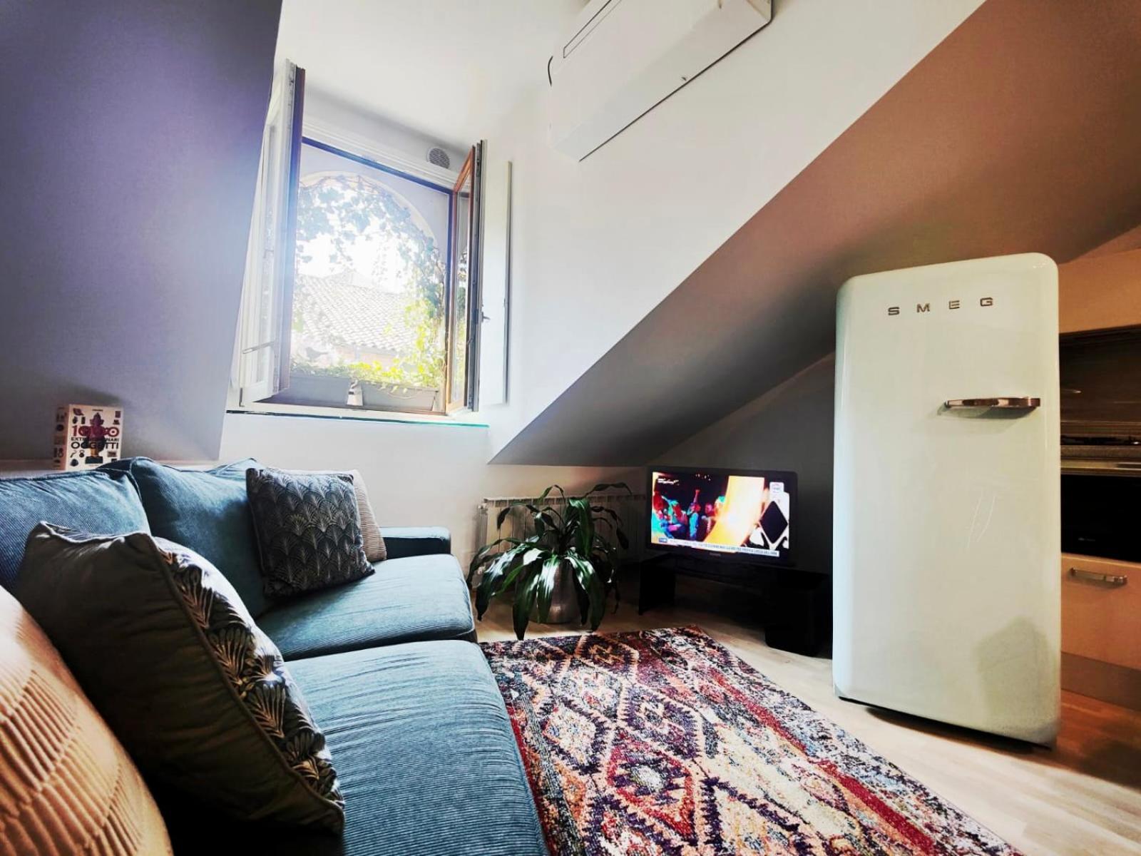 One-Bedroom Apartment - City View