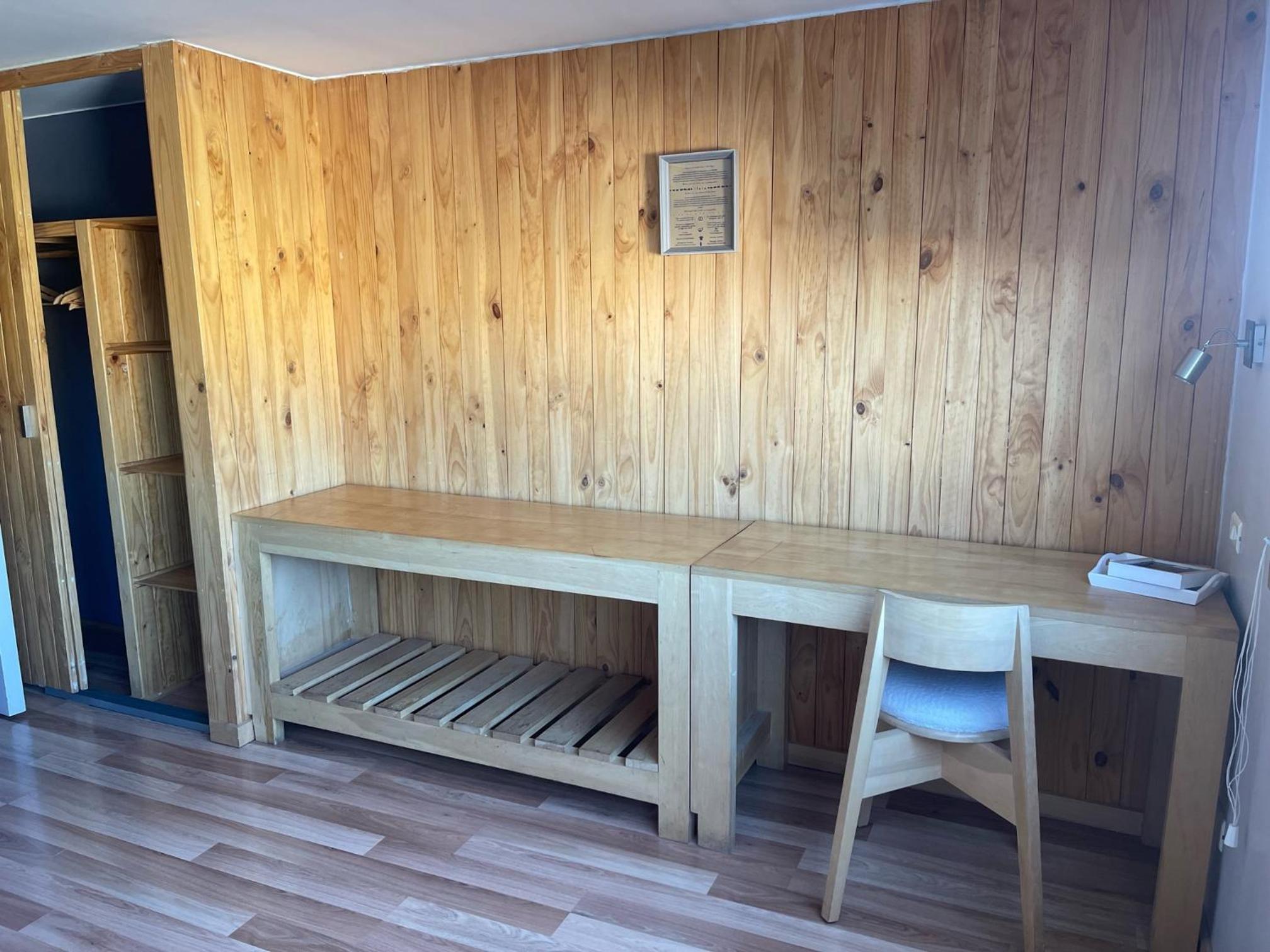 Double Or Twin Room With Private Bathroom photo 2