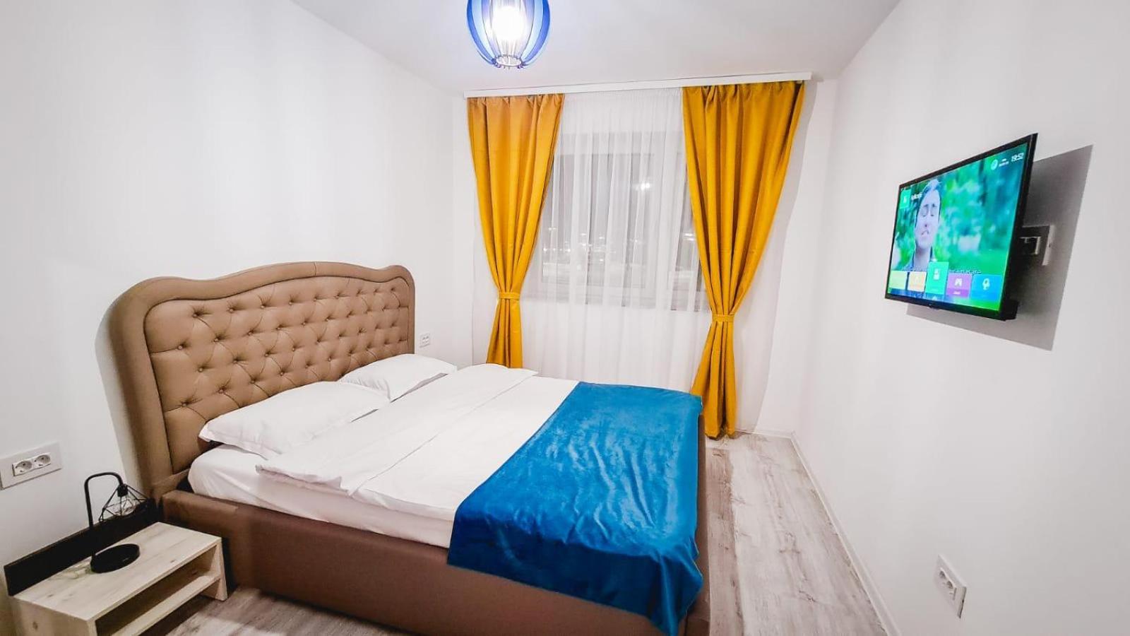 Studio Apartment photo 1