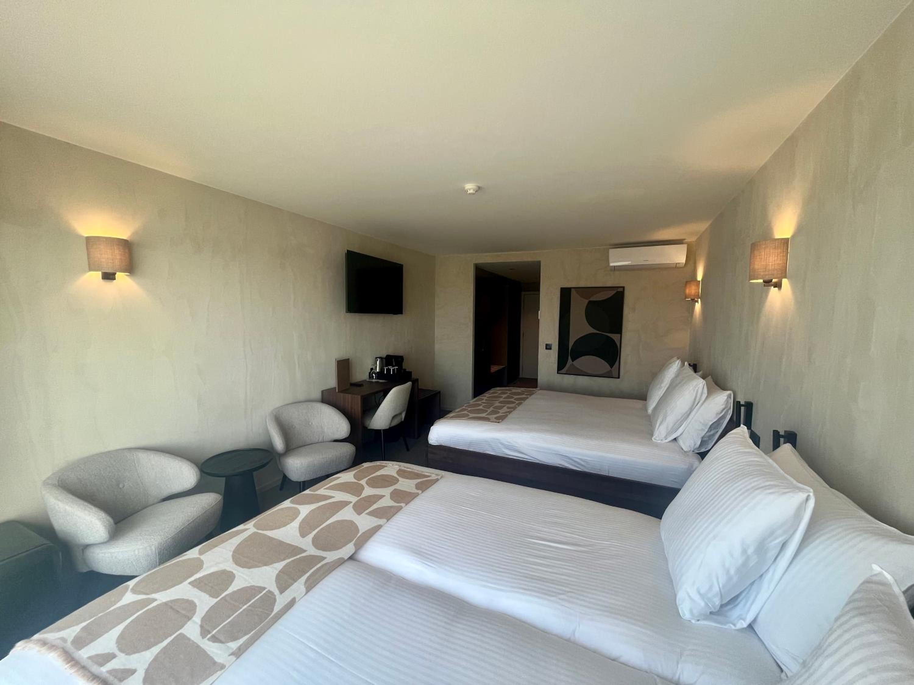 Quadruple Room with Sea View - Dogs Allowed